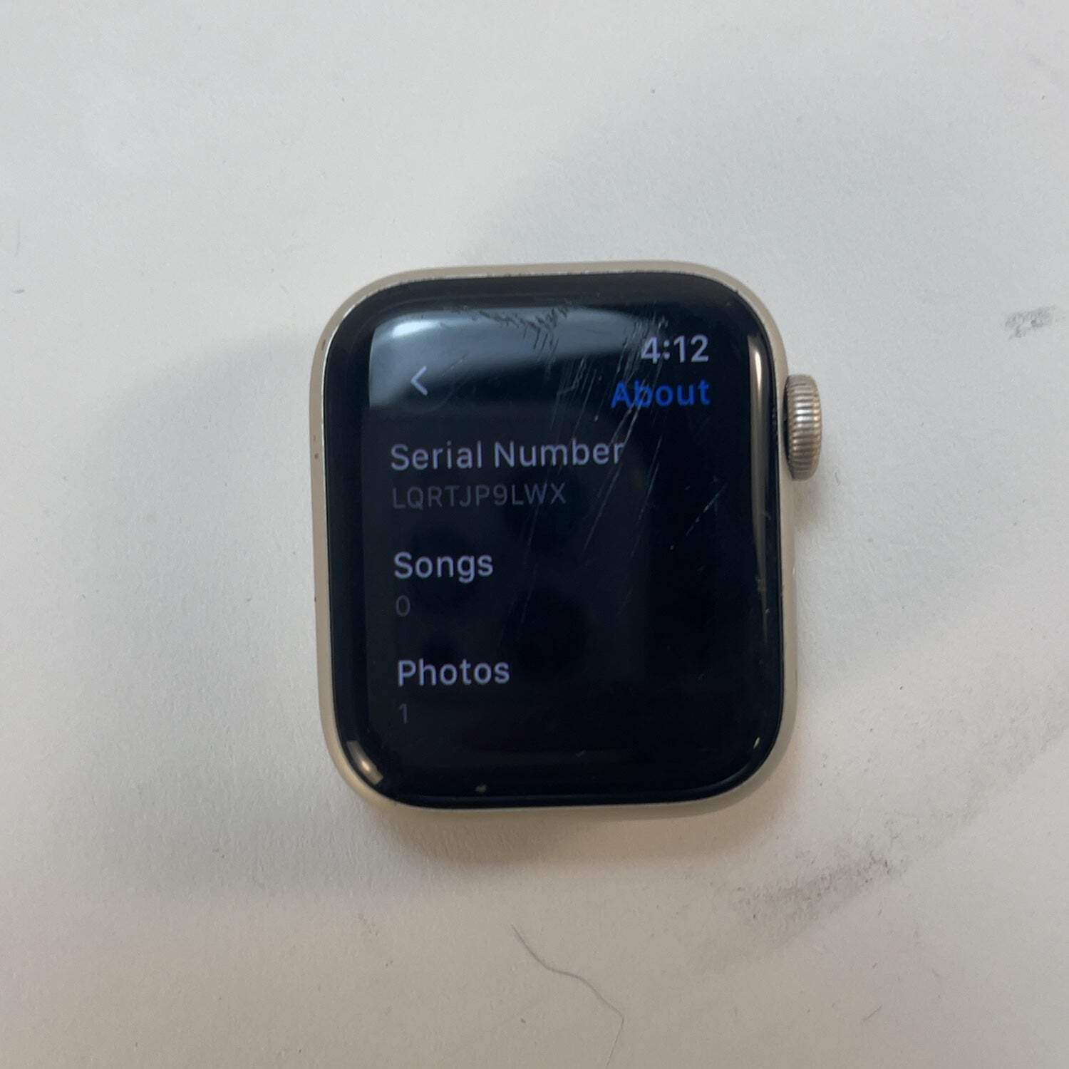 GPS Only Apple Watch SE 2nd Gen 40MM Starlight Aluminum MXFY3LL/A Face Only