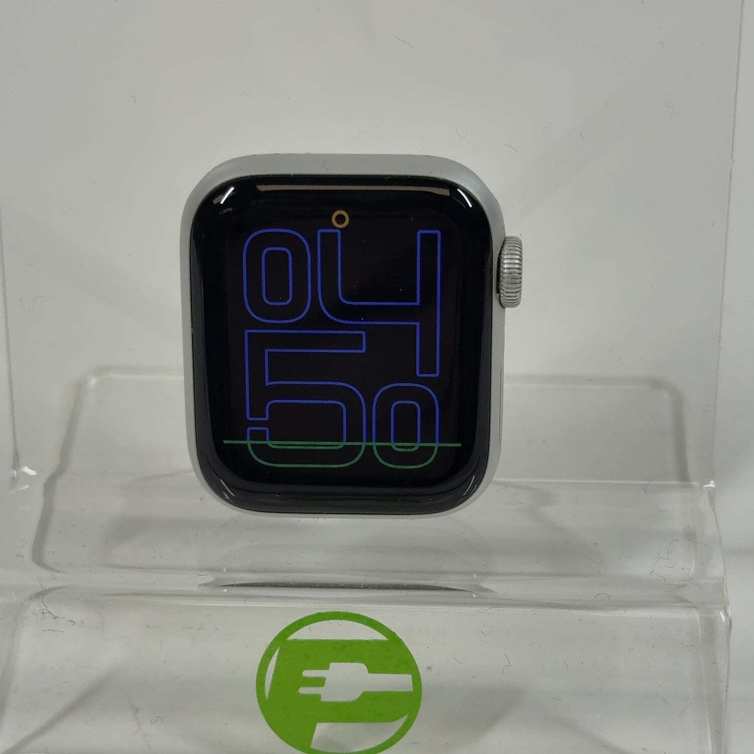 GPS Only Apple Watch SE 2nd Gen 40MM Silver Aluminum MRE13LL/A Face Only