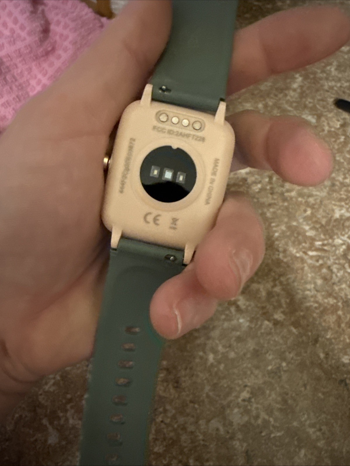 Lot of TESTED smart watches (unbranded)/unknown brand) Screens turn on