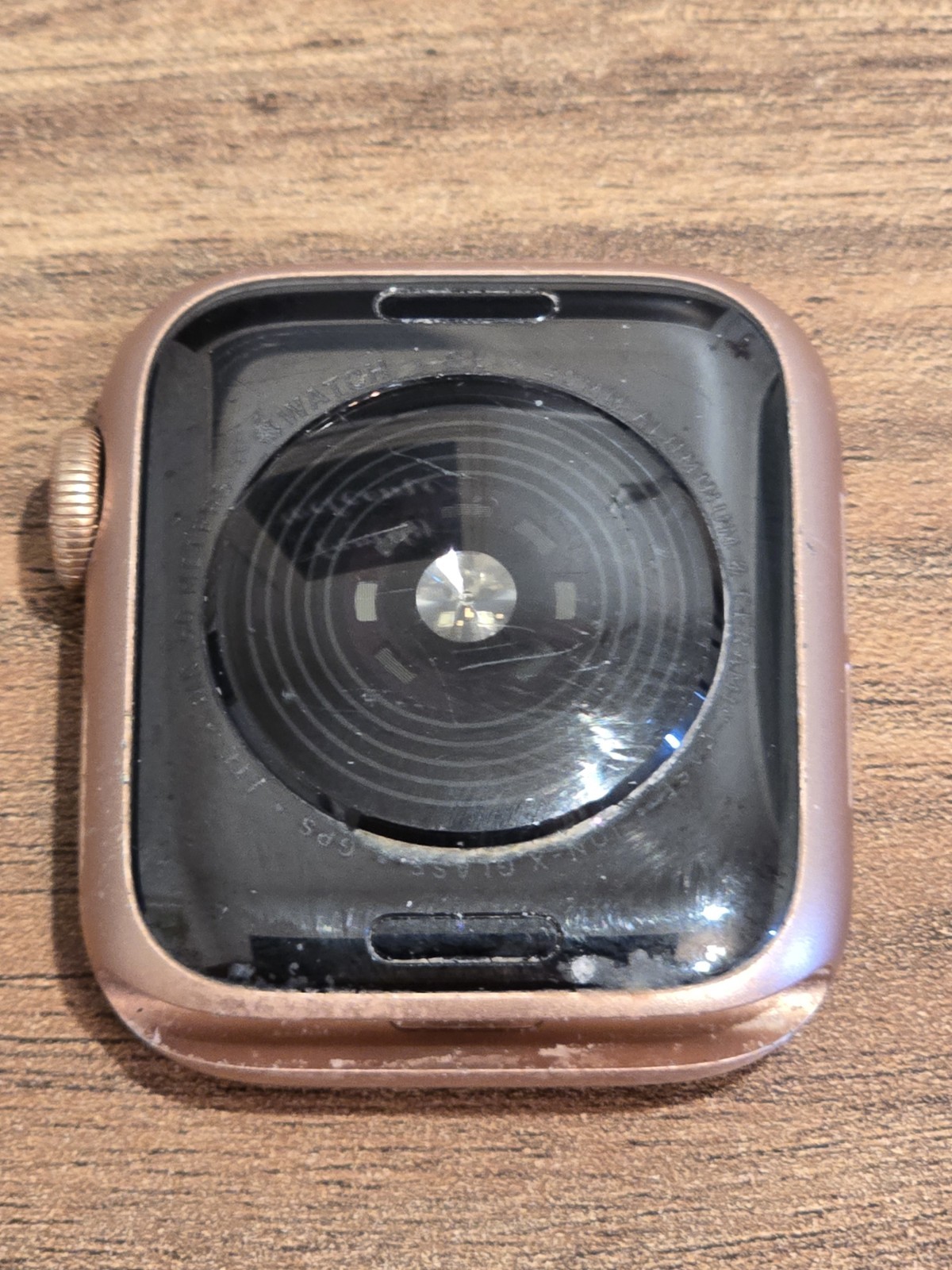 Apple Watch SE 1st Gen (2020) 40mm Rose Gold (GPS & LTE)