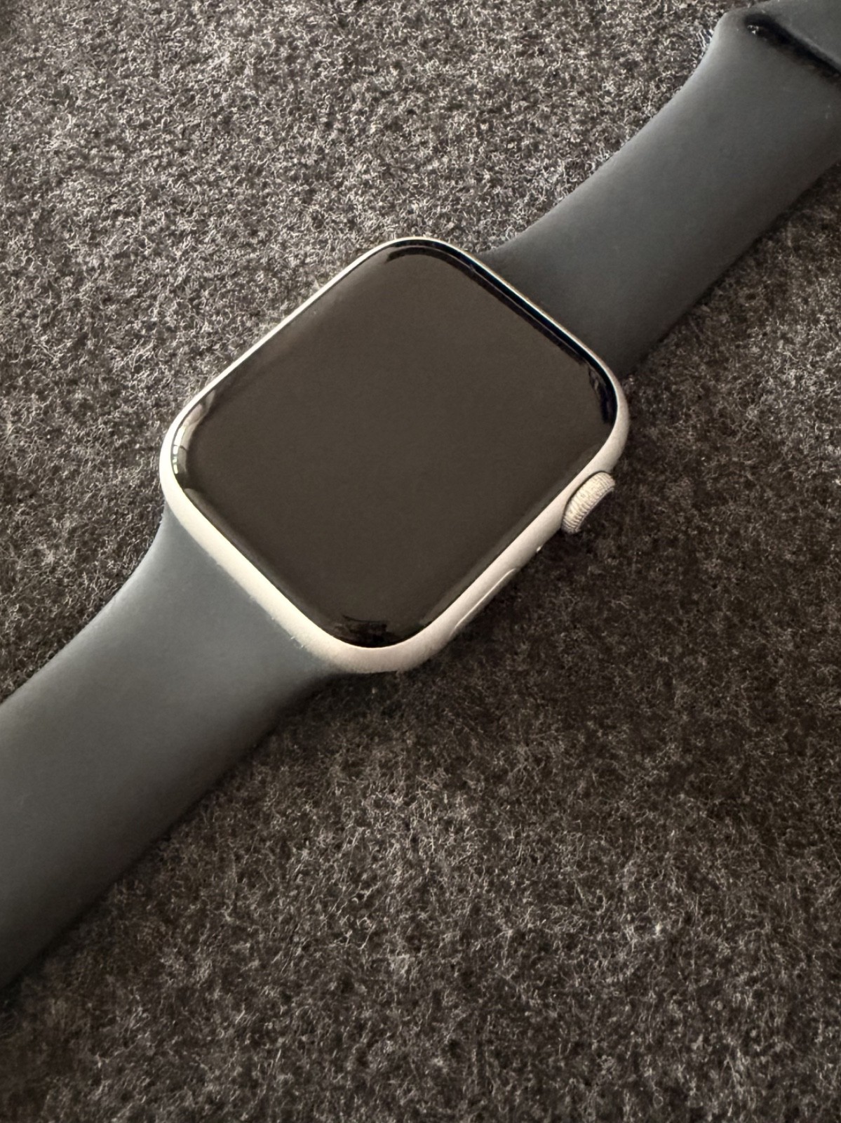 Apple Watch with Blood Oxygen Sensor and GPS