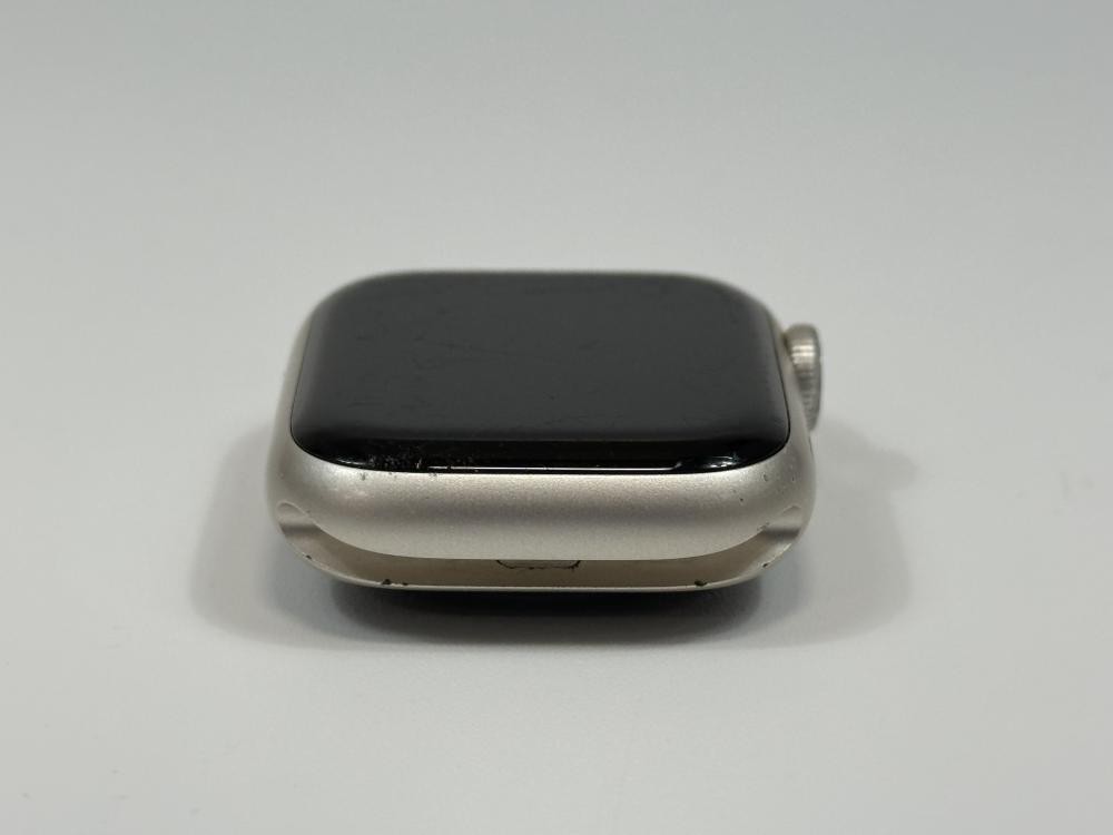 Apple Watch Series 8 41mm 32GB (Unlocked) A2772 Aluminum Starlight – Fair