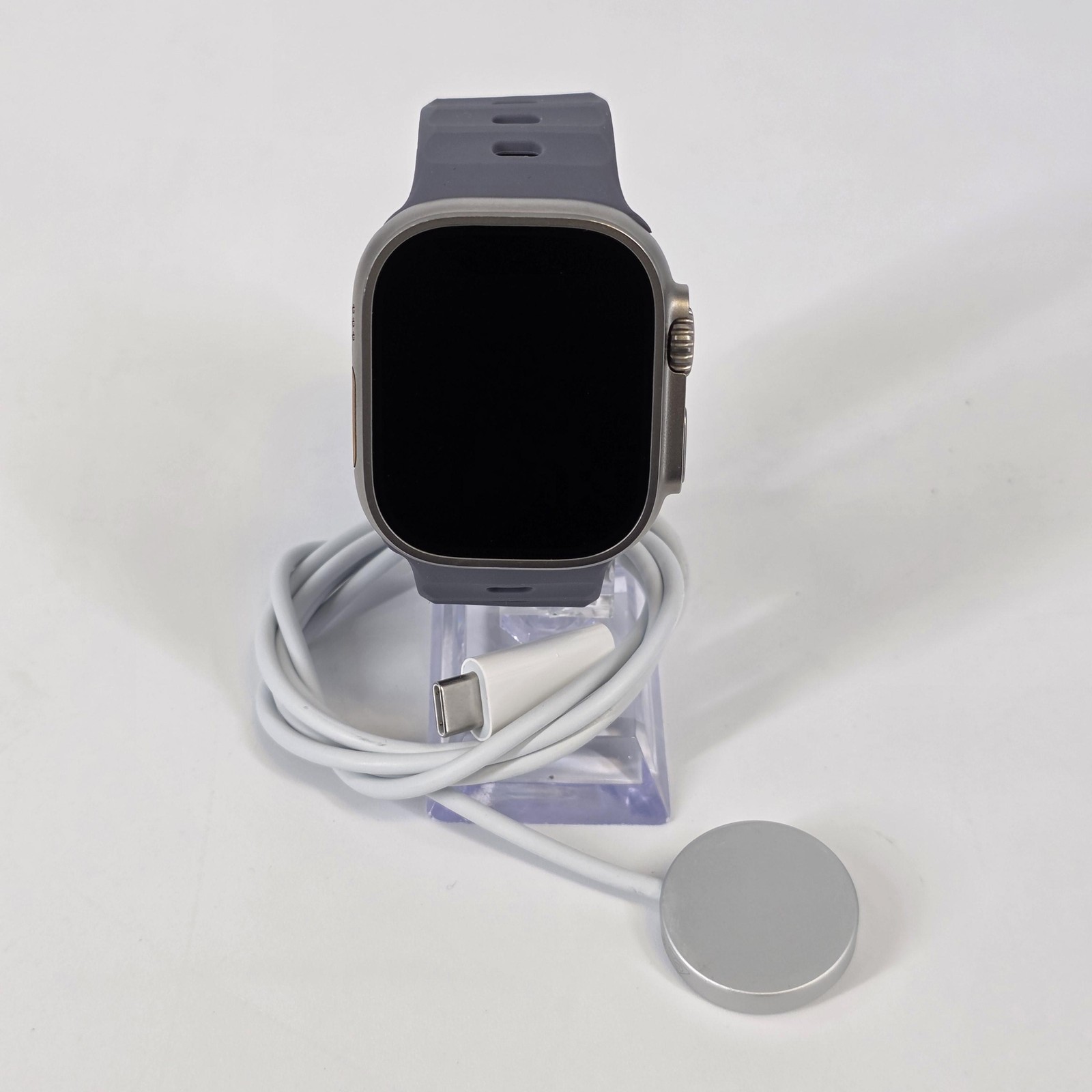 Apple Watch (Ultra 3) 49mm Natural Titanium (LTE) w/ Ocean Band – Excellent