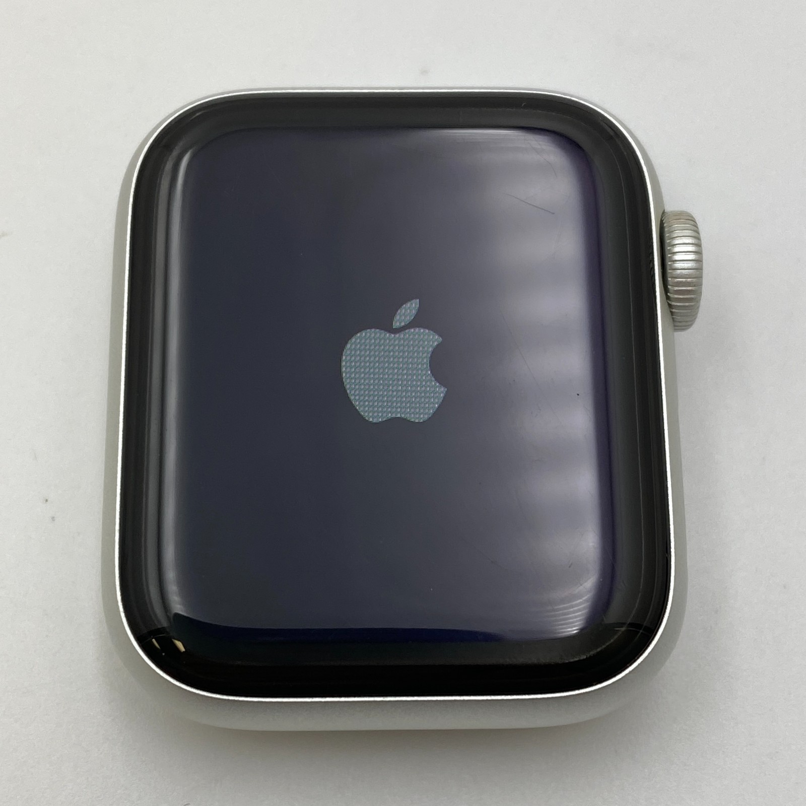 Apple Watch Series 6 – 40mm Aluminum Silver Unlocked A2293 – Fair Condition