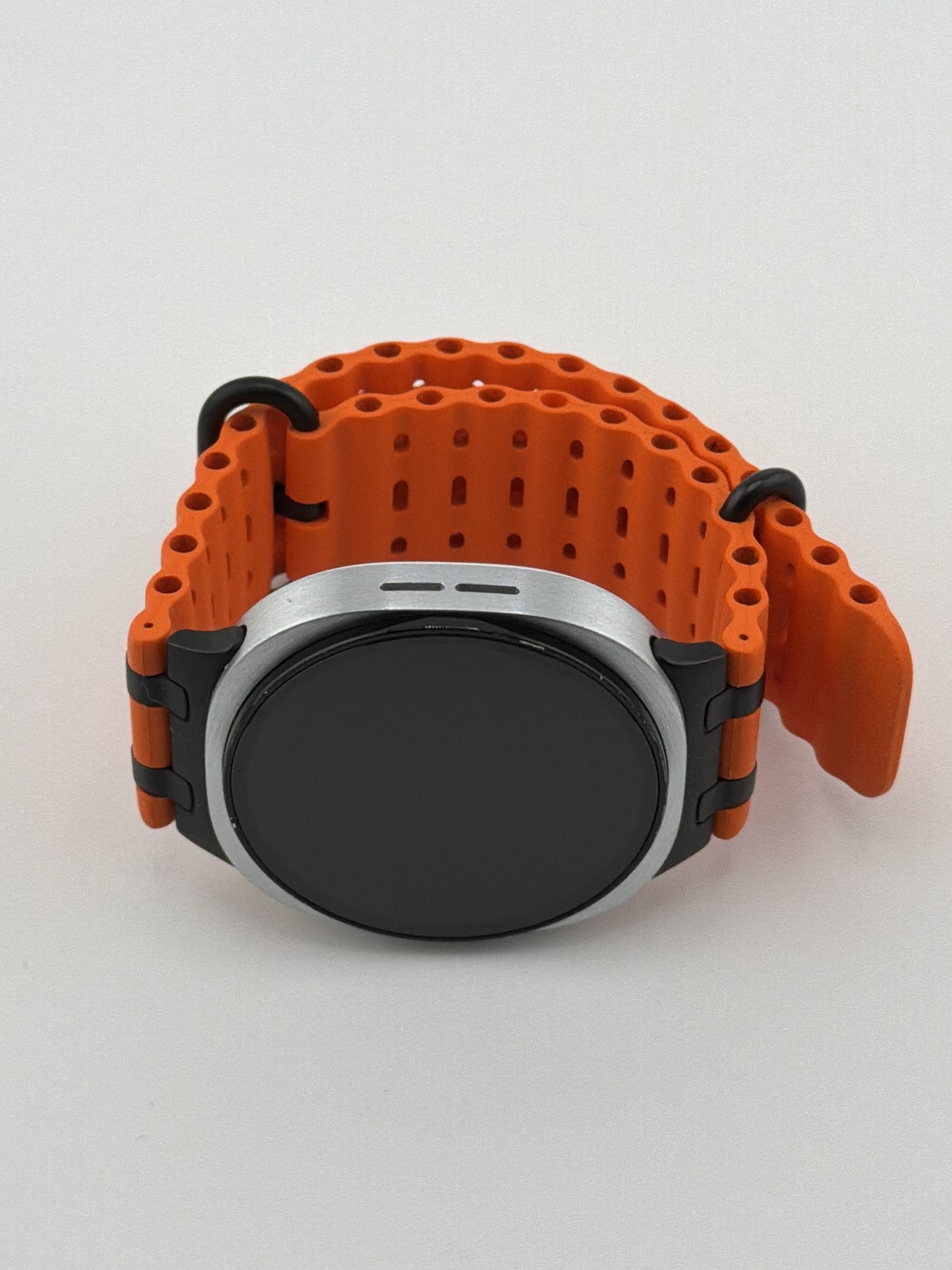 Samsung Galaxy Watch 8 44mm Silver With Orange Bands Wi-Fi SM-L330N Good