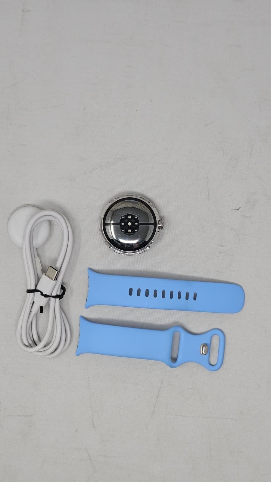 Google Pixel Watch 2 41 mm Silver Case with Blue Silicone Band (GA05032-US)