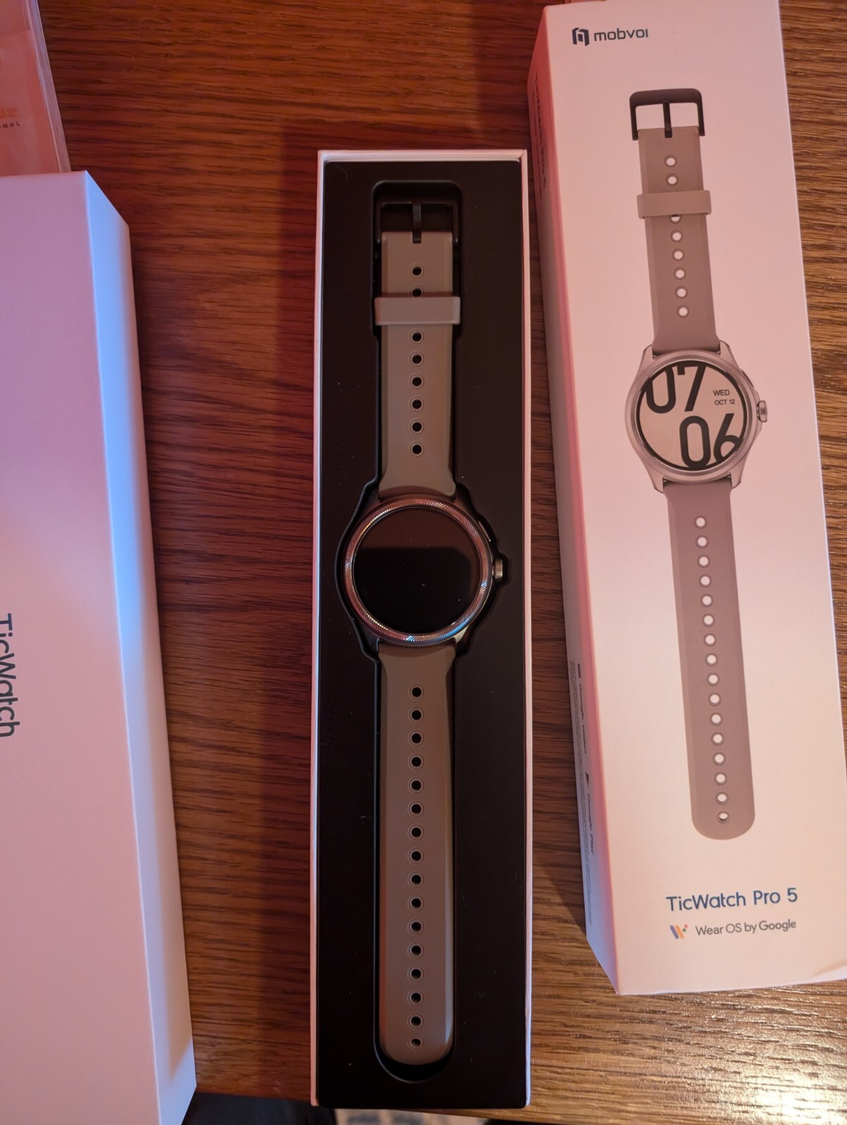 TicWatch Pro 5