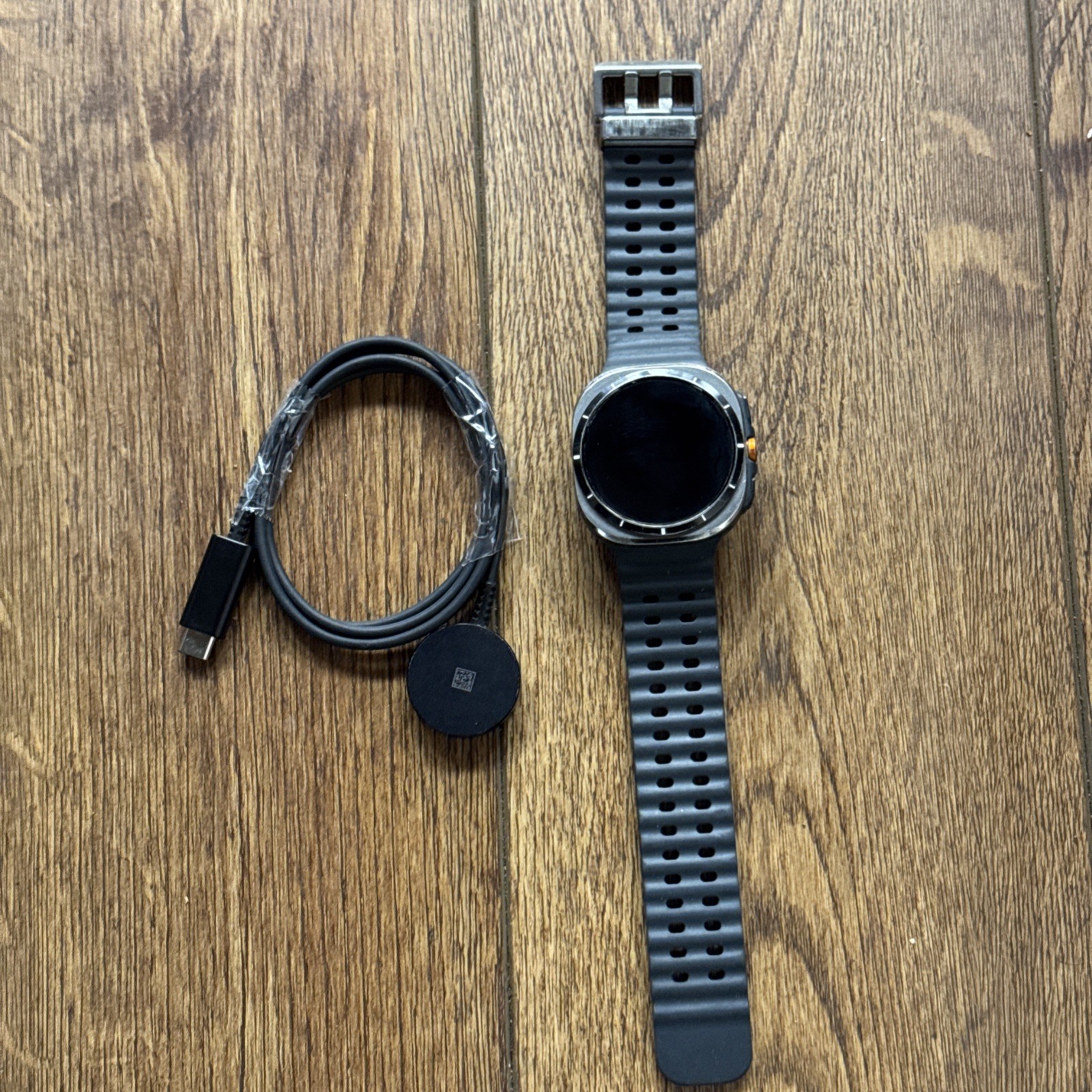 Samsung Galaxy Watch Ultra SM-L705U Titanium Gray – 47mm LTE/Cellular