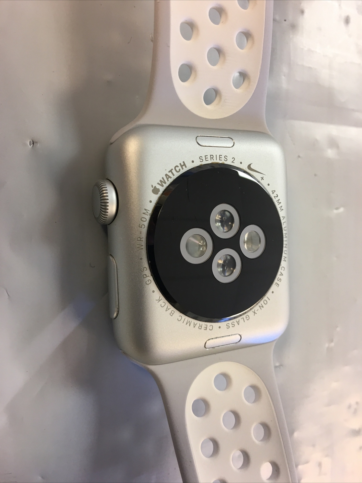 Apple Watch Nike+ 42mm Aluminum Case Flat Silver/White Sport Band – (MNNT2LL/A)