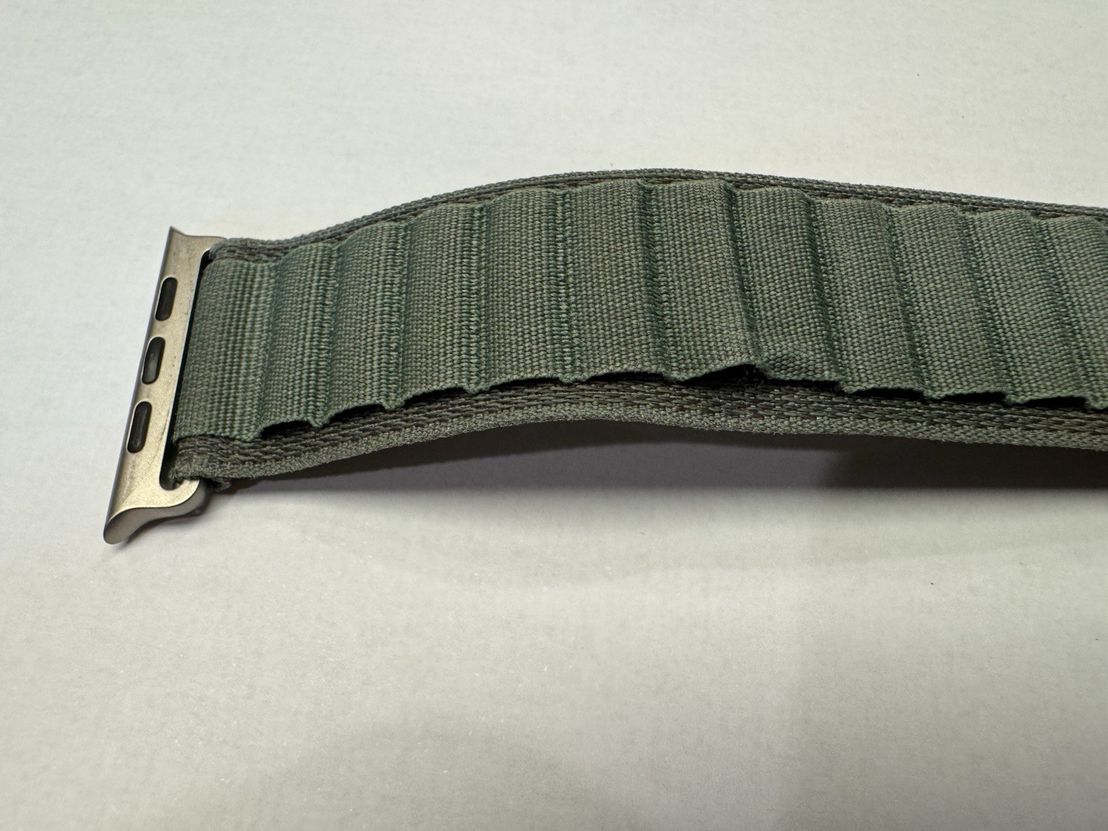 UNLOCKED Apple Watch Ultra 1ST GEN 49mm Gray Titanium Case Green Nylon Band