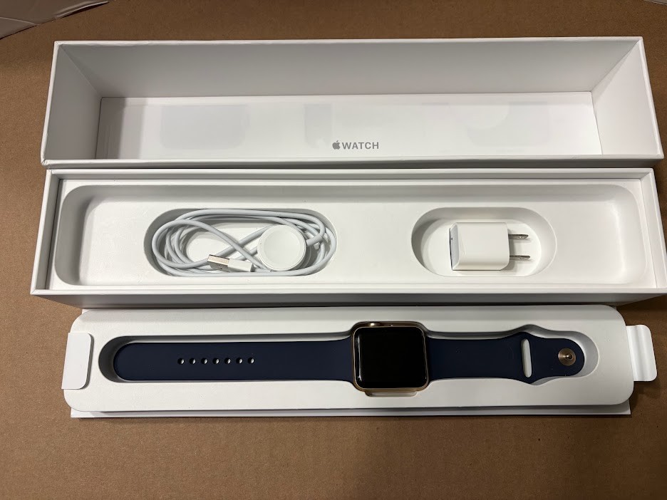 Apple Watch Series 2 42mm Gold Aluminum Case Midnight Blue Sport Band – (MQ152LL