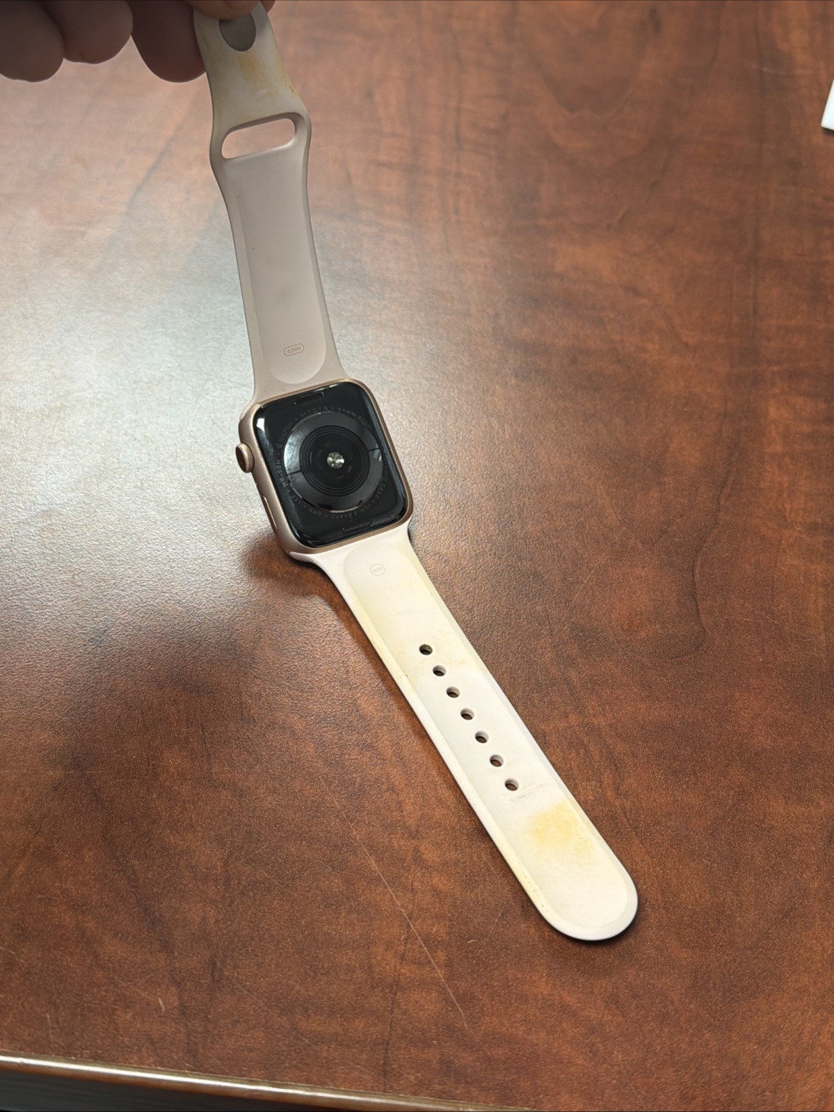Apple Watch Series 5 44mm Rose Gold Aluminum GPS + Cellular Pink Silicone Band