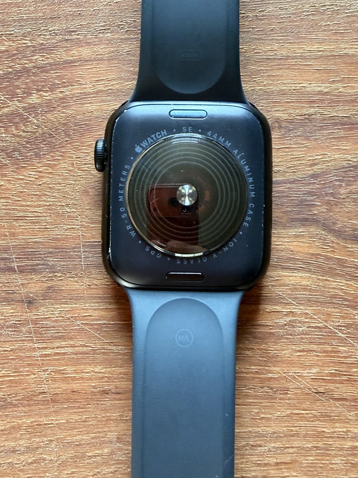 Apple Watch SE 44mm GPS (SPACE Grey) Aluminum Case