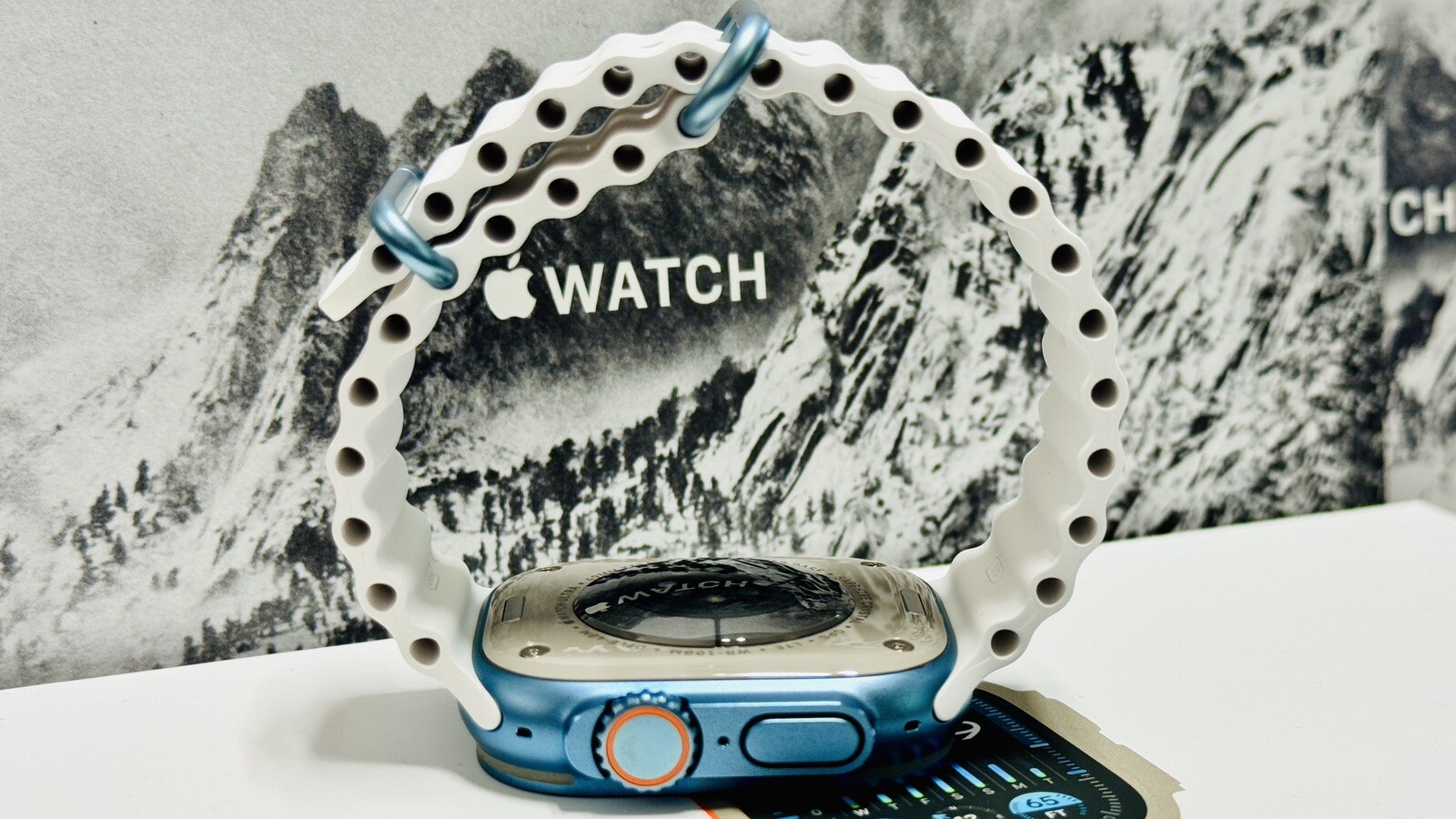 Metallic Blue Apple Watch ULTRA 2 49mm Titanium Custom Anodized Blue White Ocean