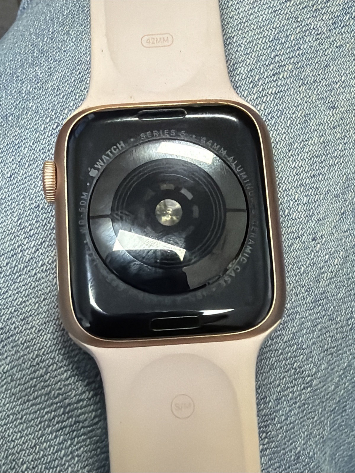 Apple Watch Series 5 44mm Rose Gold Aluminum GPS + Cellular Pink Silicone Band