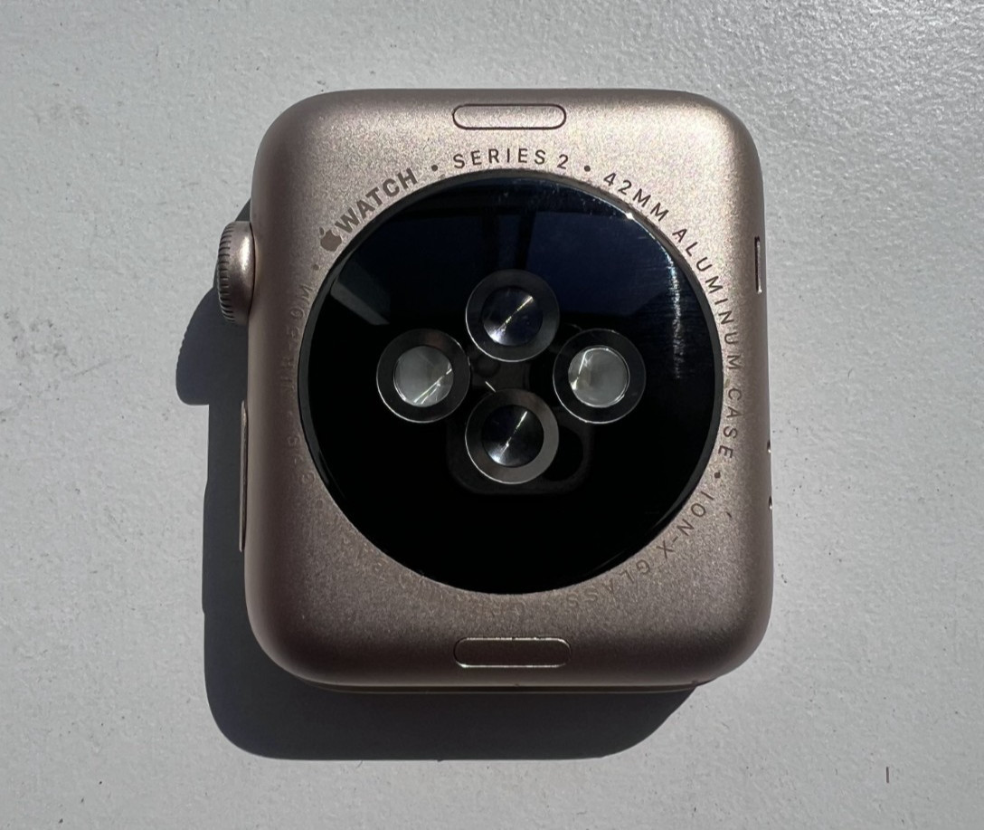 Apple Watch Series 2 42mm Blue | Powers On iCloud/Activation Status Unknown