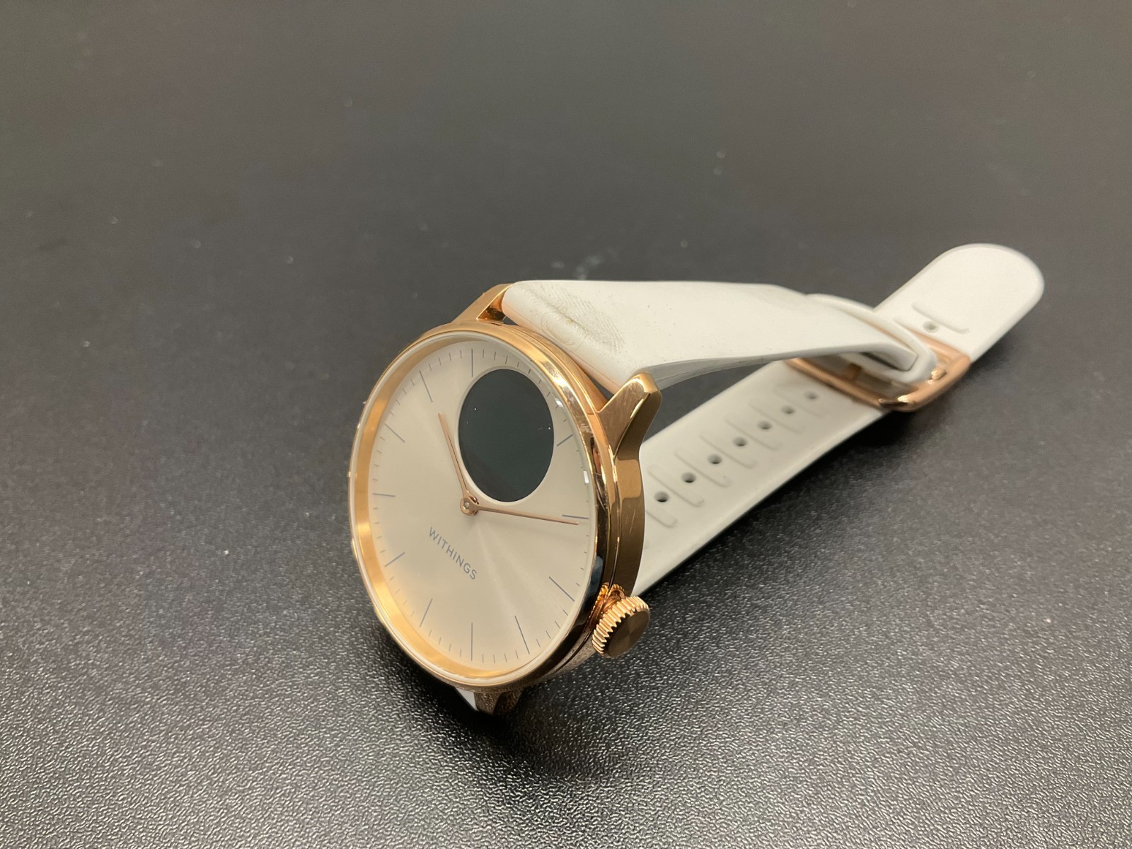 Withings ScanWatch Light – Sand