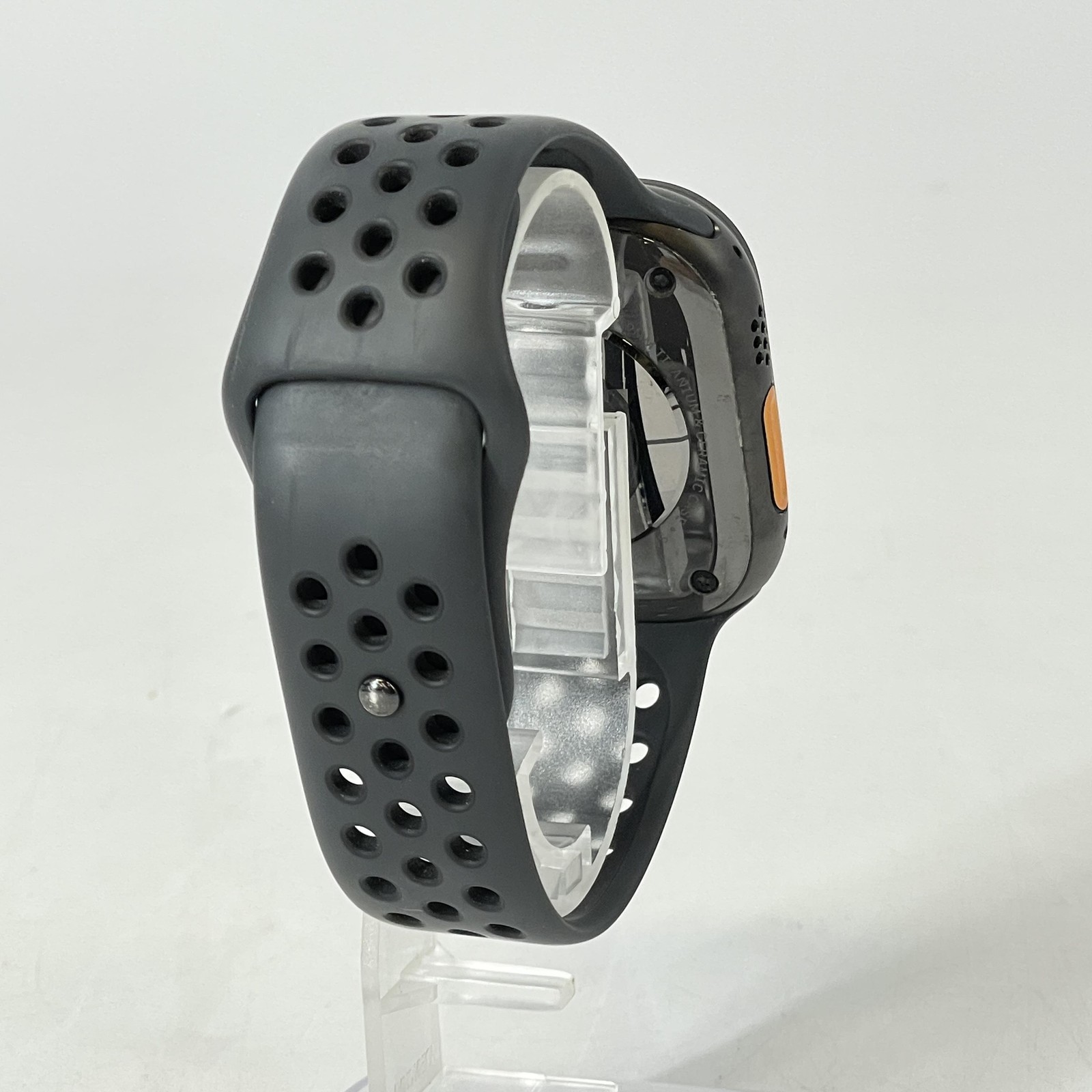 Apple Watch (Ultra 3) 49mm Black Titanium (LTE) w/ Black Nike Sport – Excellent