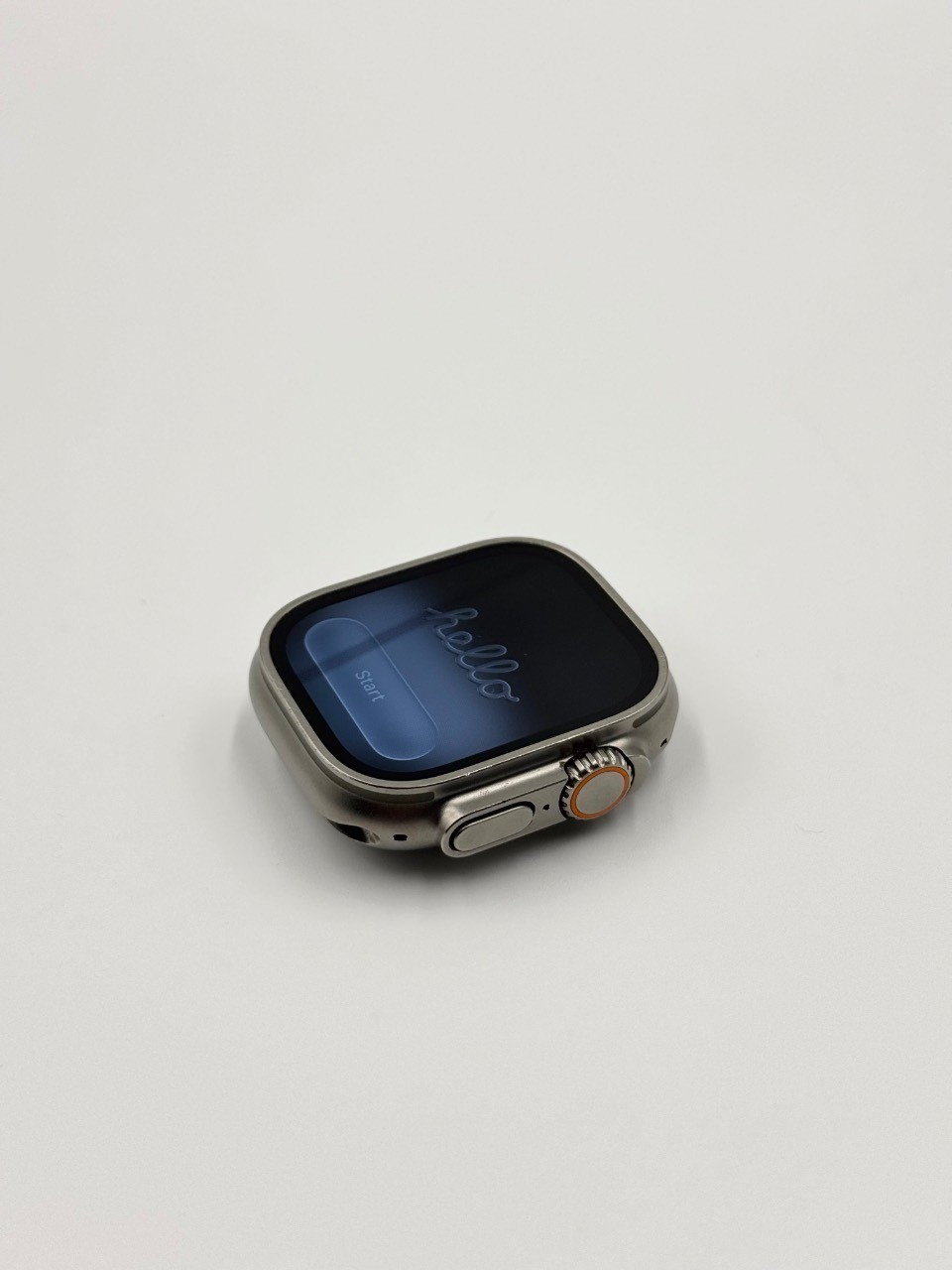 Apple Watch Ultra 49mm Cellular Titanium Case Green Alpine Loop Band | READ