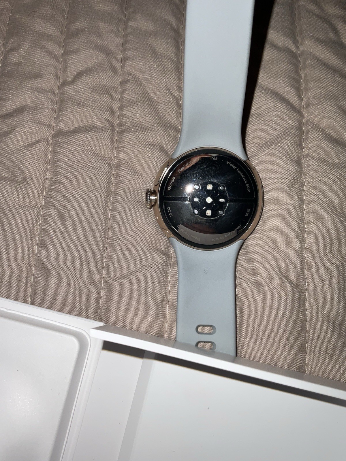 Google Pixel Watch 2 41mm Gold Aluminum LTE with Gray Sport Band