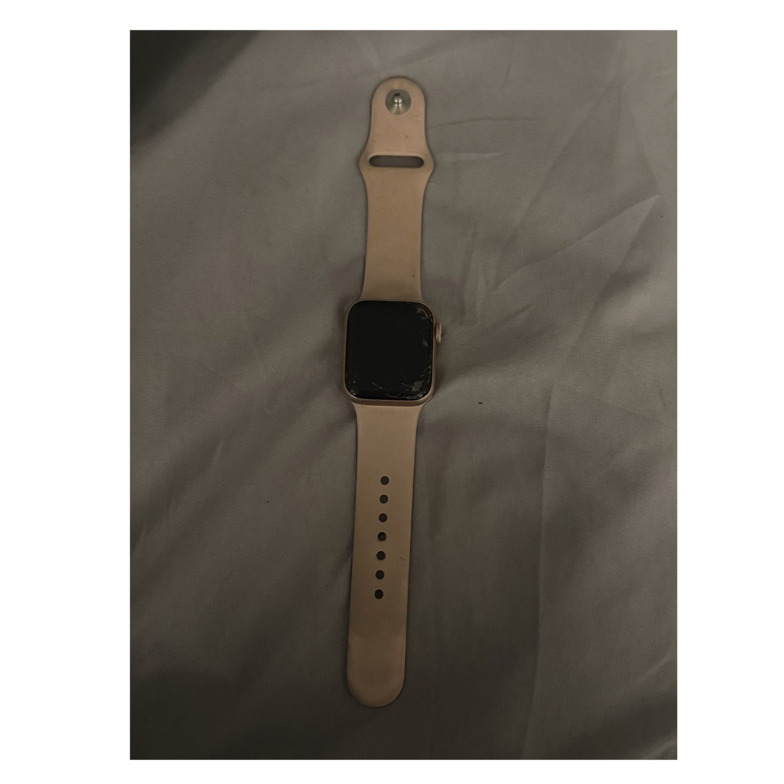 Apple 44mm Gold Aluminum Smart Watch pink Silicone Band Touch Screen