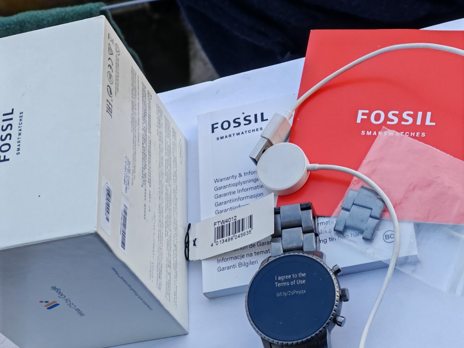 FOSSIL SMARTWATCH GEN 4 FTW4012 FULL SET BOX AND WARRANTY PAPERS WORKING PERFECT