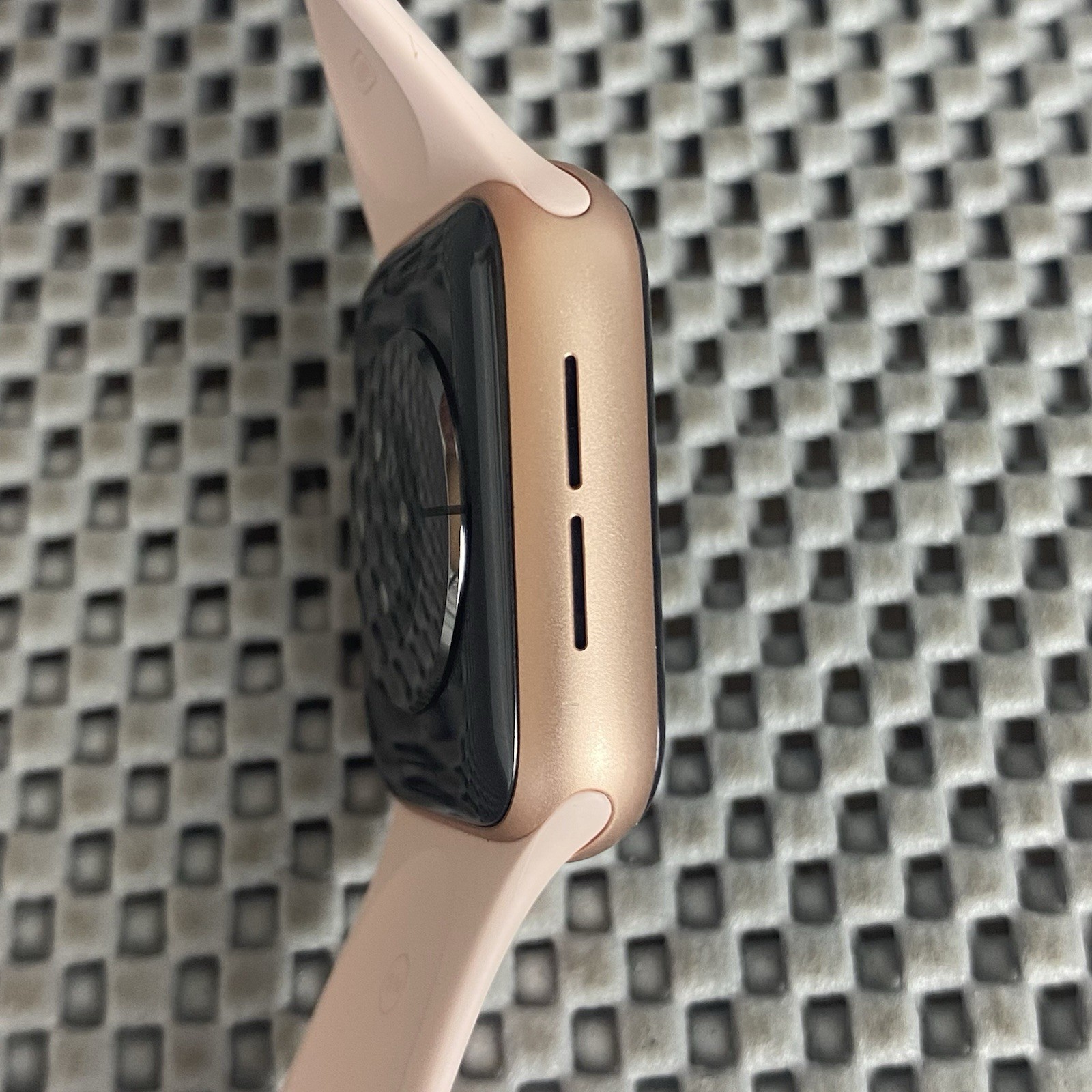 Apple Watch Series 6 40mm Gold Aluminum Case with Pink Sand Sport Band GPS