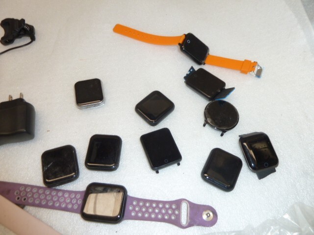 Lot of 11 Assorted smart Watches – Wi-Fi / Bluetooth – PARTS/REPAIR