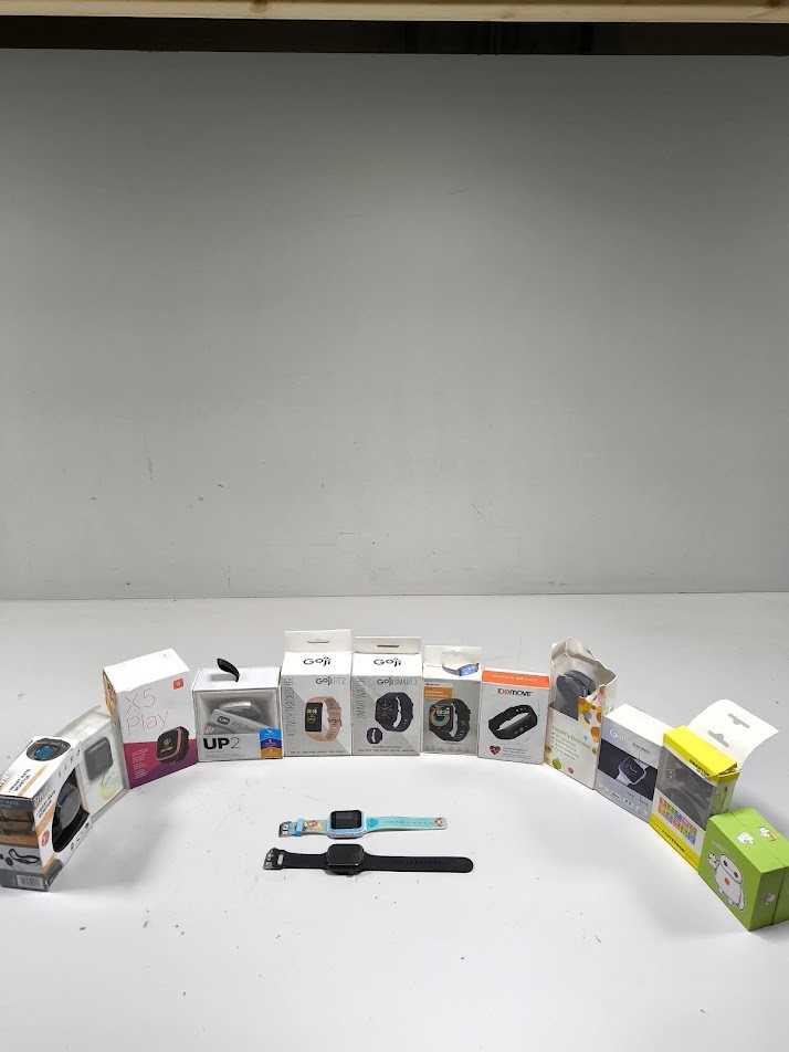 Lot of 14 Smartwatches – Untested, No Chargers, Mixed Brands