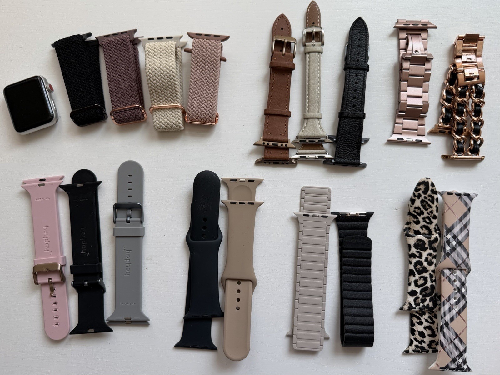 Apple Watch Series 3 – 42 MM Watch + 18 Mixed WristBands Assorted Lot Bundle