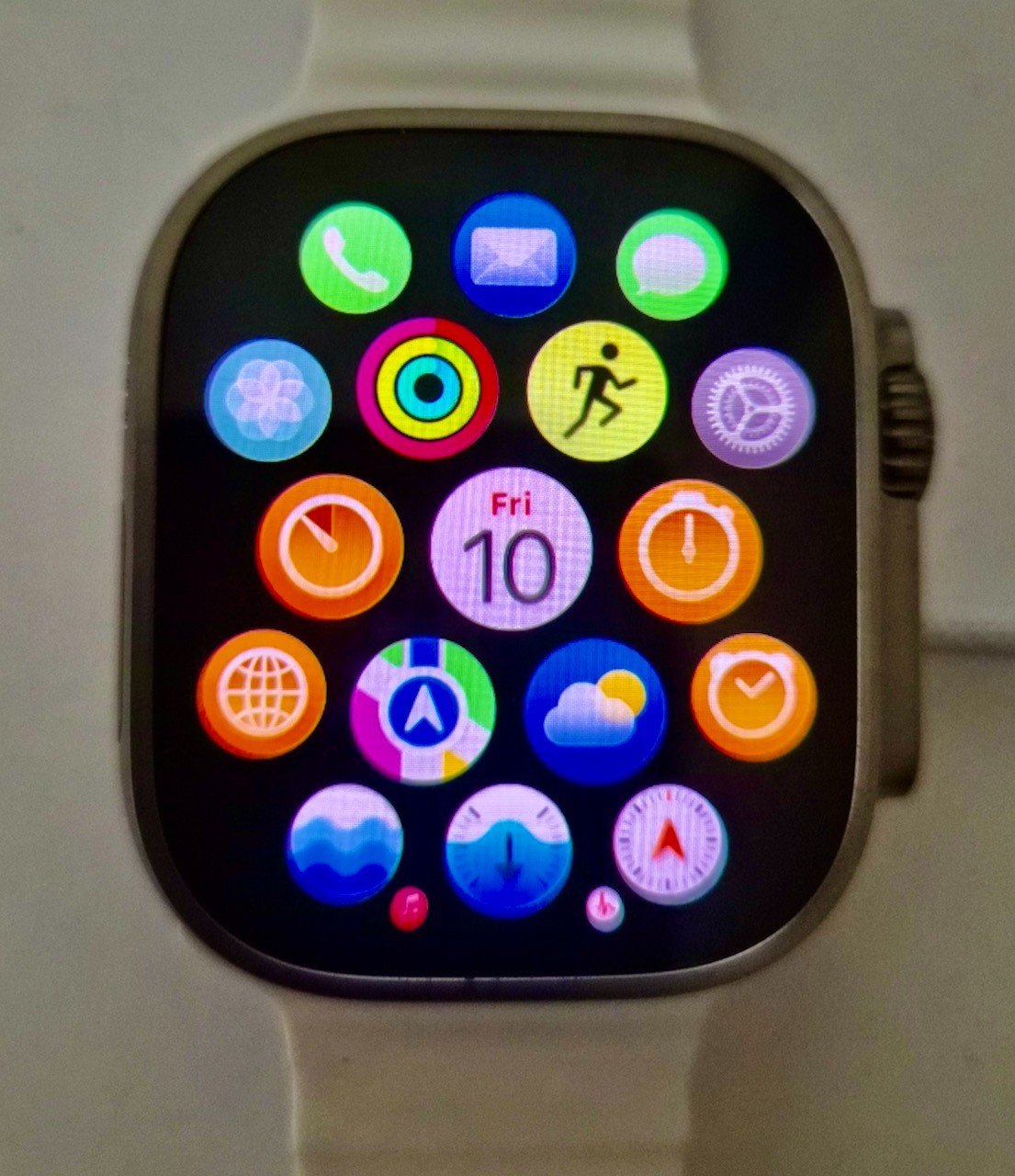 Apple Watch Ultra 2 (GPS + LTE) 49MM Titanium Case White Ocean Band – #4