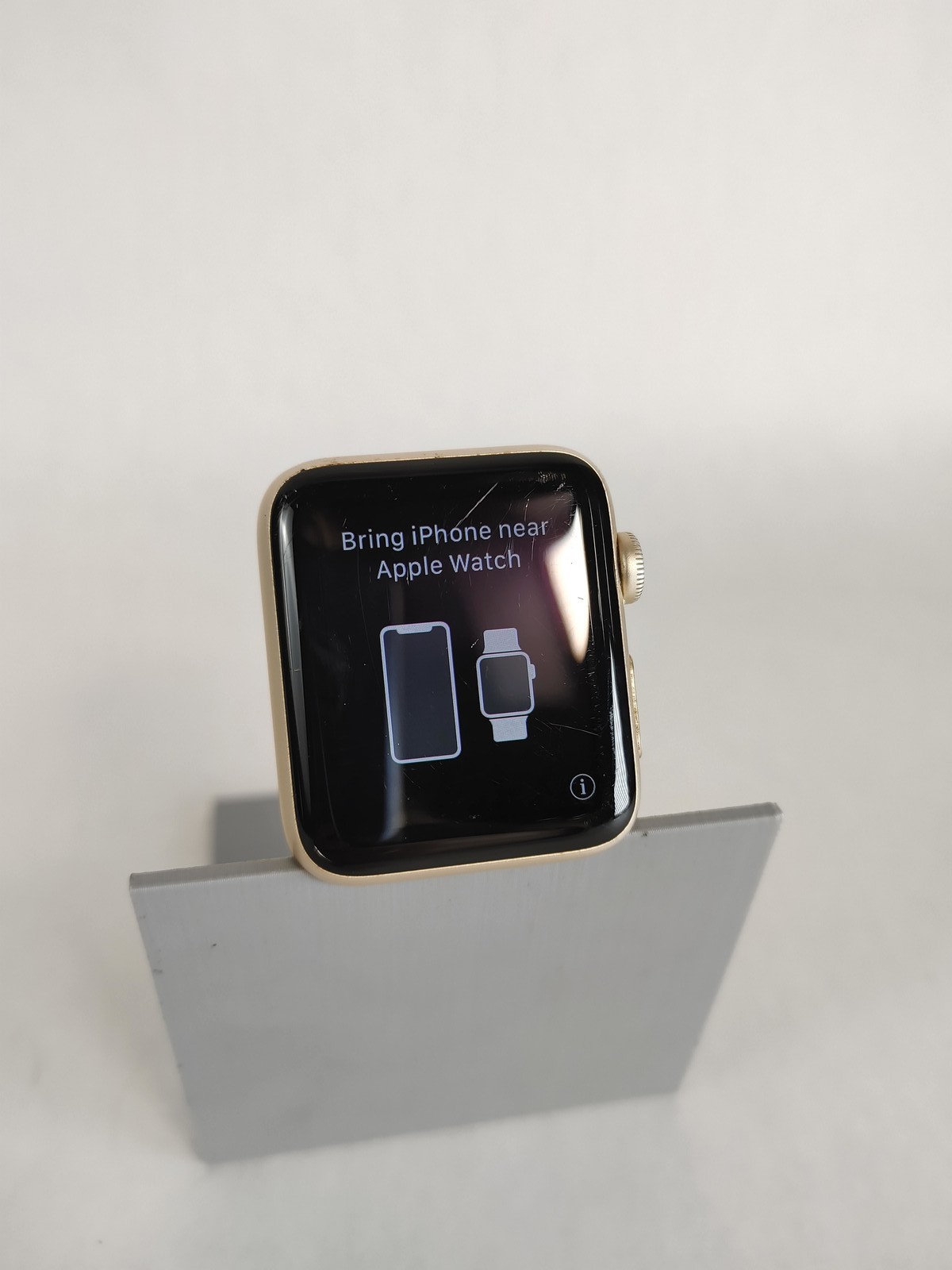 Apple Watch Series 2 42 mm Gold Aluminum Case 5 GB GPS