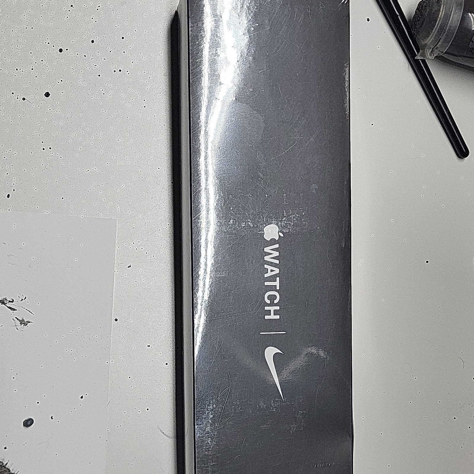 Apple Watch Nike SE 40mm Space Gray Aluminum GPS, Anthracite/Black Sport Band