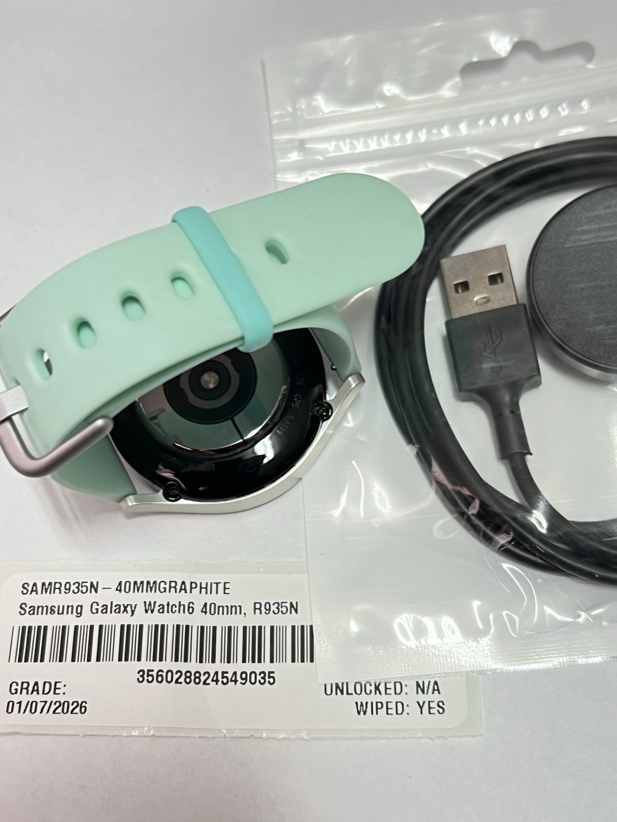 Samsung Galaxy Watch6 SM-R935 40mm Aluminum Case with Sport Band…