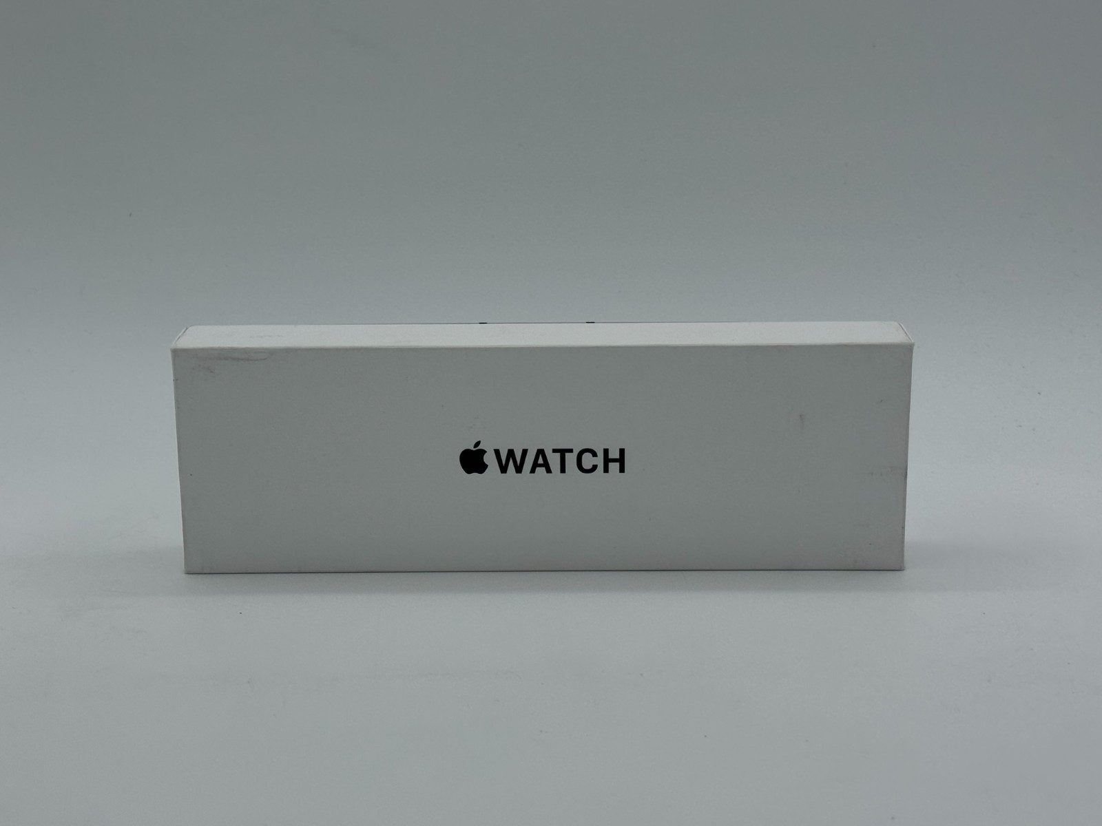 Apple Watch SE 3 40mm GPS Midnight Aluminum S/M Sport Band MEH94LW/A Excellent