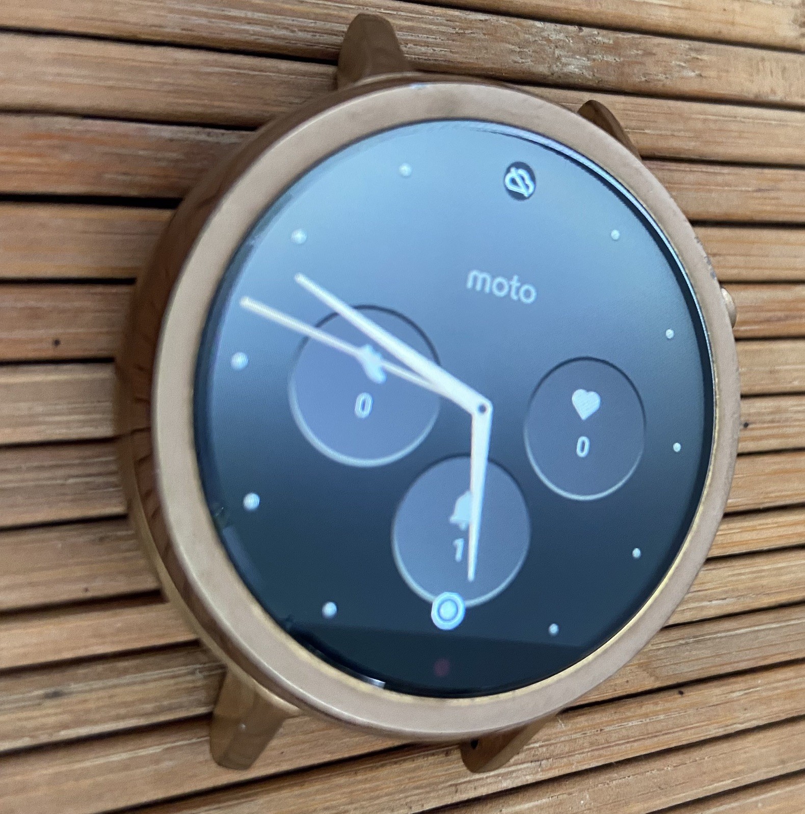 Motorola Moto 360 2nd Gen 42mm Rose Gold Smartwatch Touchscreen Fault