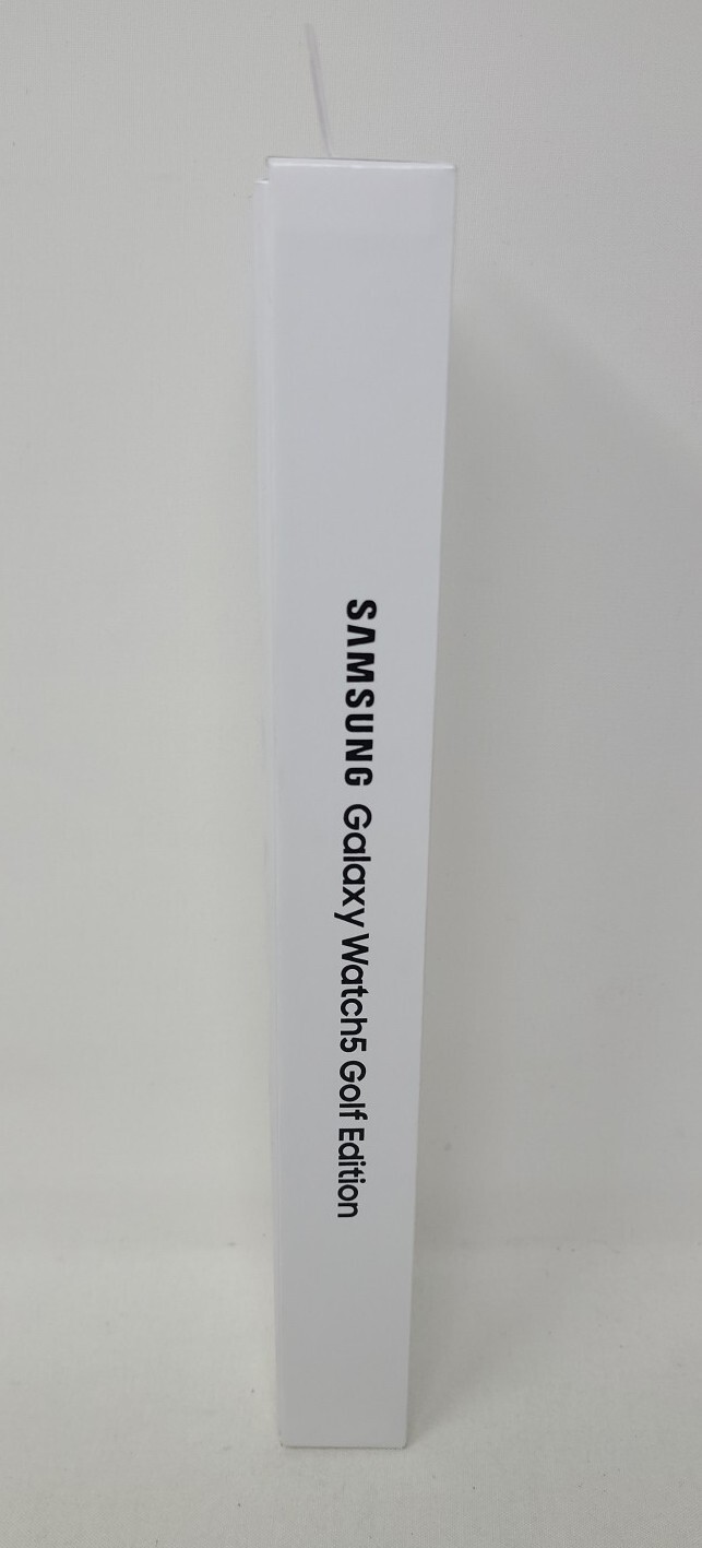 Samsung Galaxy Watch 5 Golf Edition SM-R900 40mm Gray Bezel with Two-Tone Band