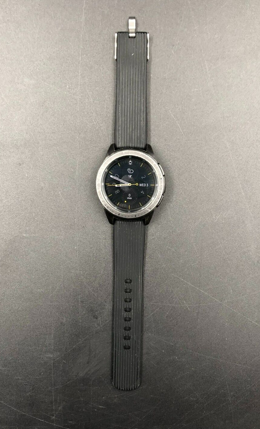 Samsung Galaxy Smart Watch 42mm Model SM-R810 Midnight Black 4GB