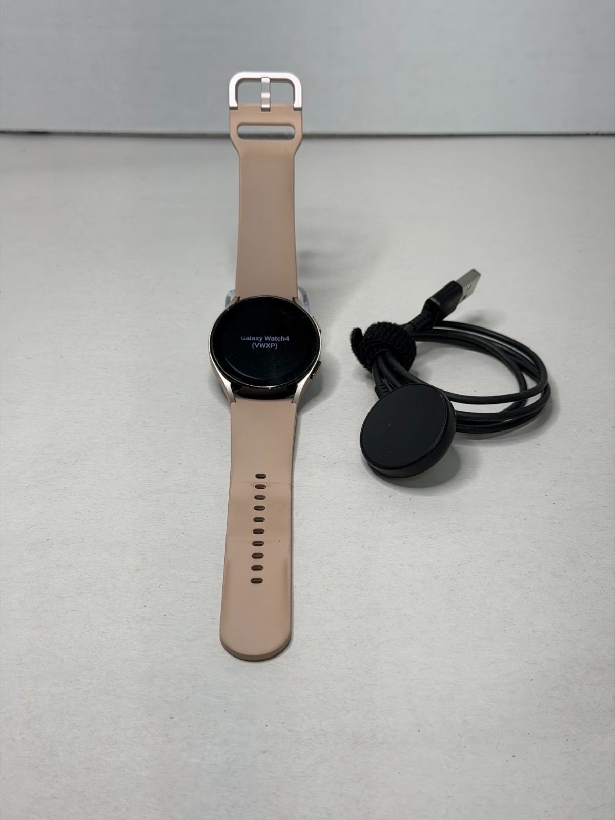 Samsung Galaxy Watch 4 40mm SM-R860 Bluetooth /GPS/WiFi – Pink