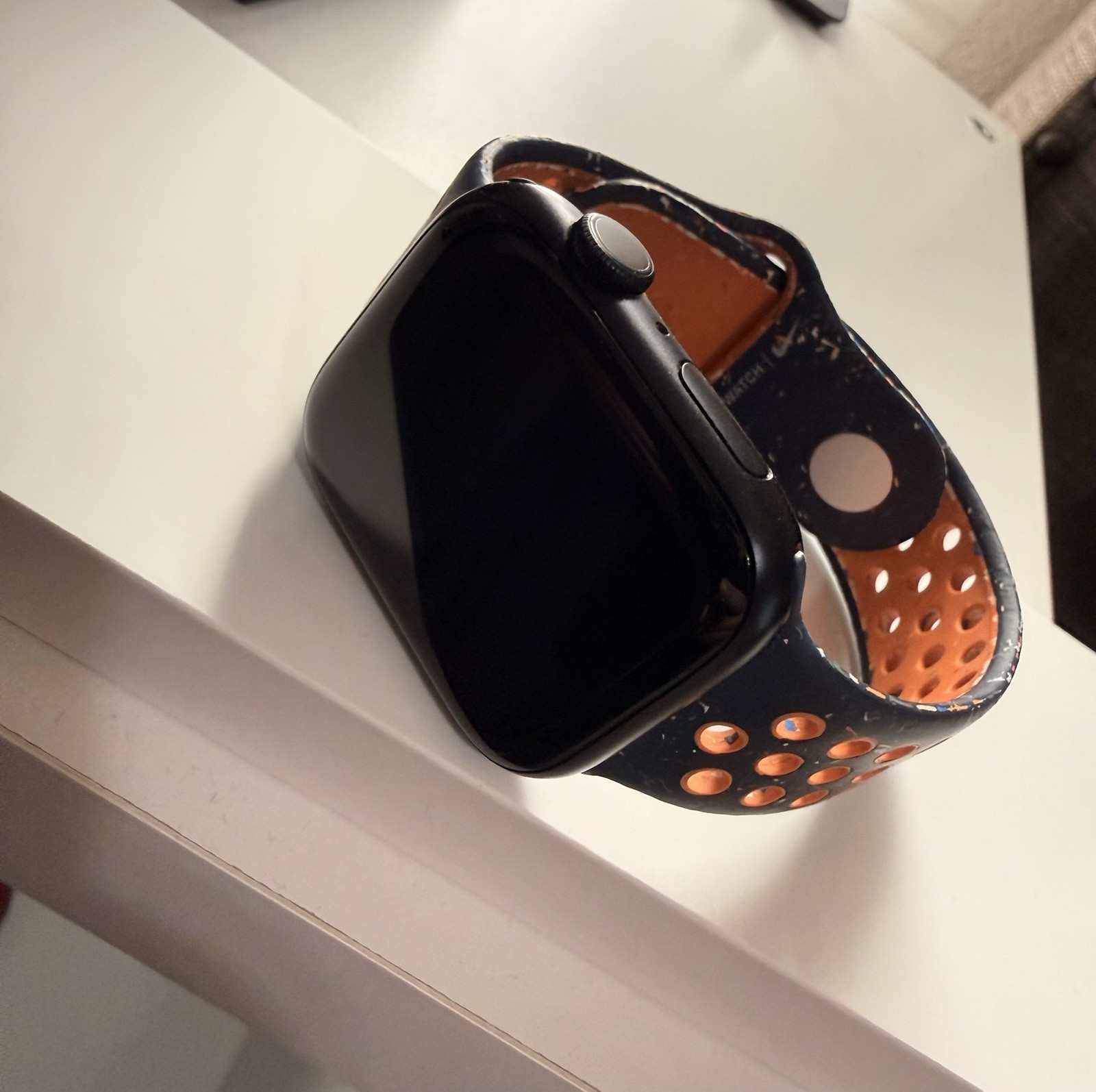 Apple Watch Series 9 45mm Midnight Aluminum GPS W/ Blue Flame Nike Sport Band