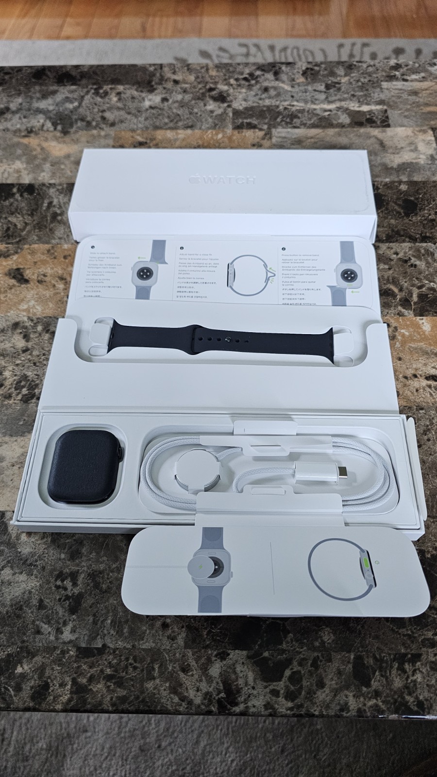 Apple Watch Series 11 46mm GPS Jet Black w/ M/L Black Sport Band