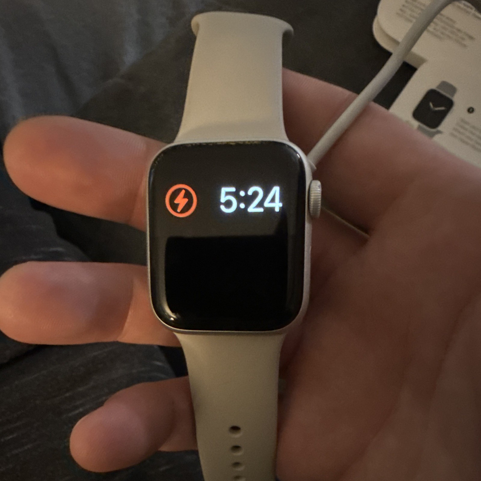 Apple Watch Series 6 40mm Aluminum Case White Sport Band GPS