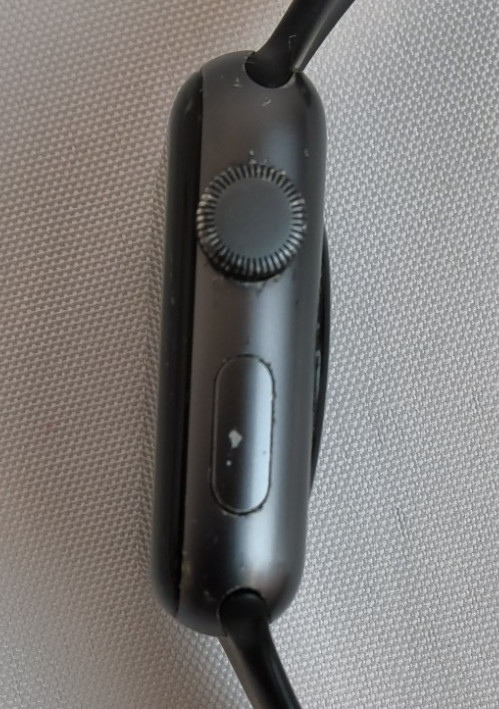 Apple Watch Series 3 42mm GPS + WiFi + Bluetooth Grey Black Band #W5311