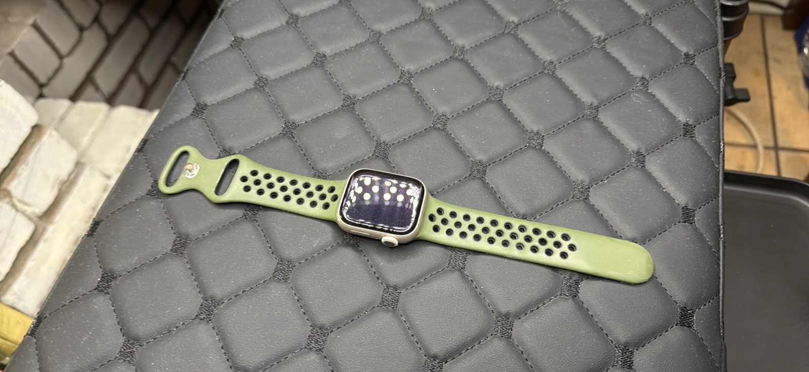 Apple Watch Series 6 40mm Aluminum Silver Case Unlocked A2293