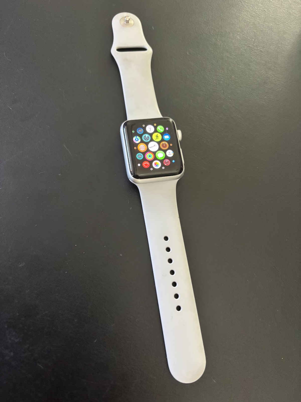 Apple Watch Series 3 GPS Cellular 42mm Aluminum Gray Case (A1861) + extra band