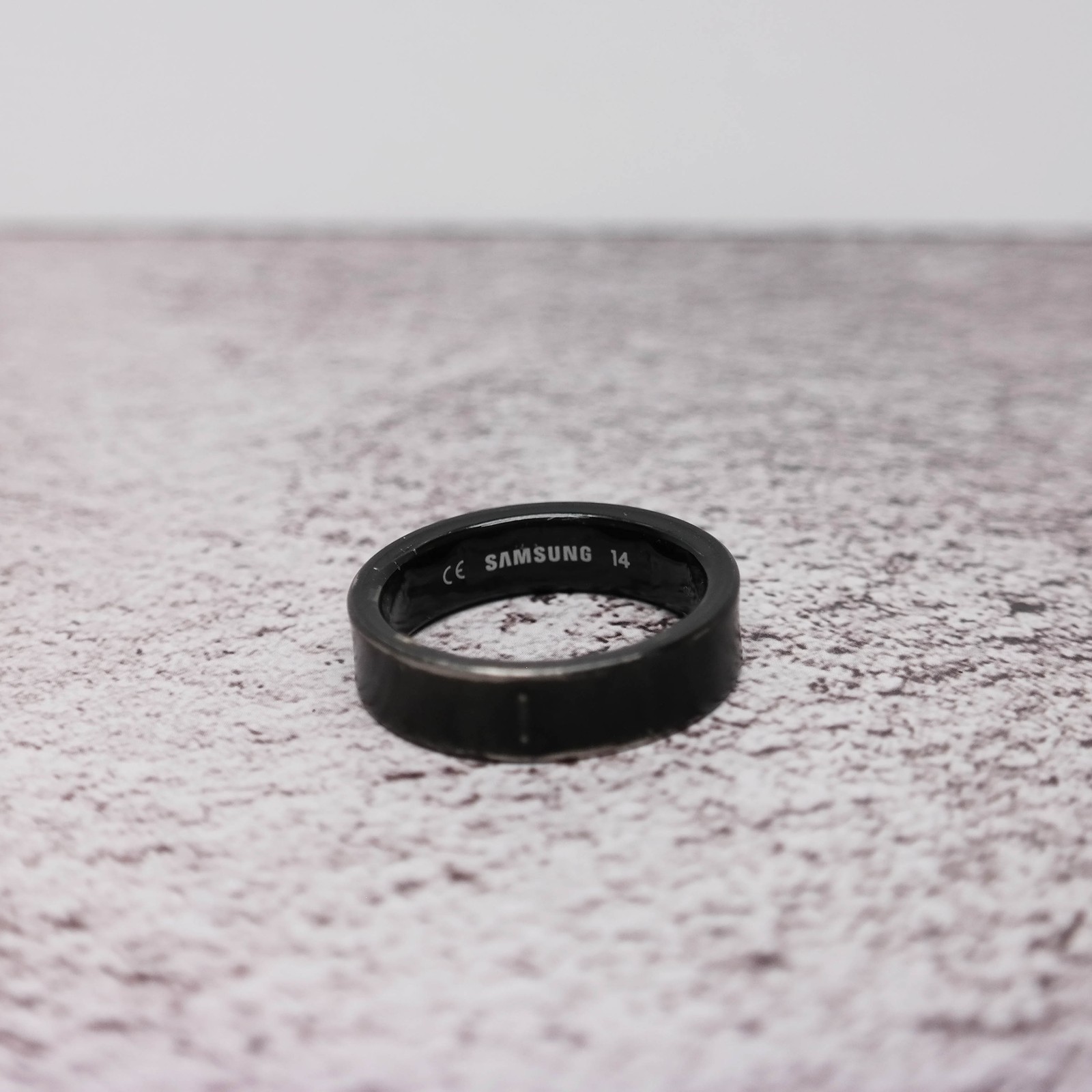 Samsung Galaxy Ring Size 14 Titanium Black SM-Q514NZKAXAR BROKEN
