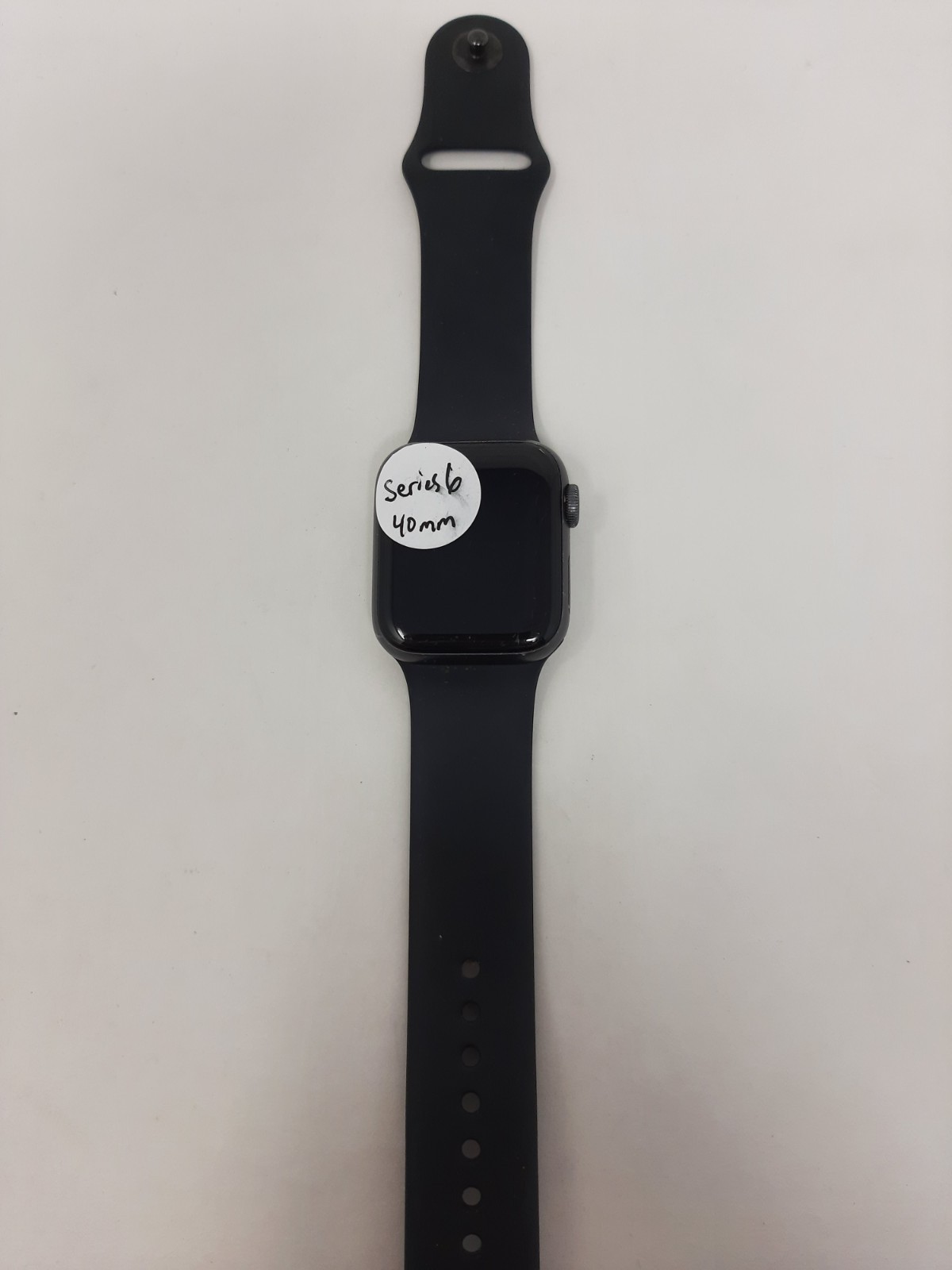 Apple Watch Series 6 40MM (GPS) – Black