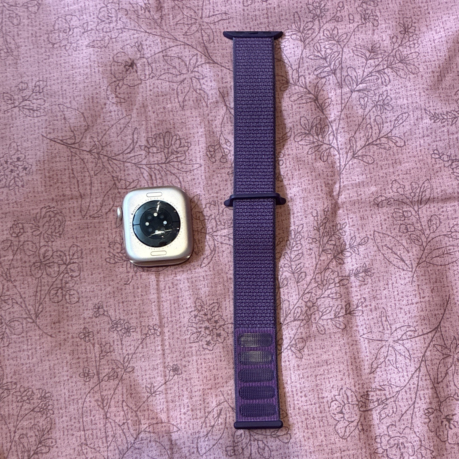 Apple Watch Series 10 42mm Aluminum GPS, Purple Band