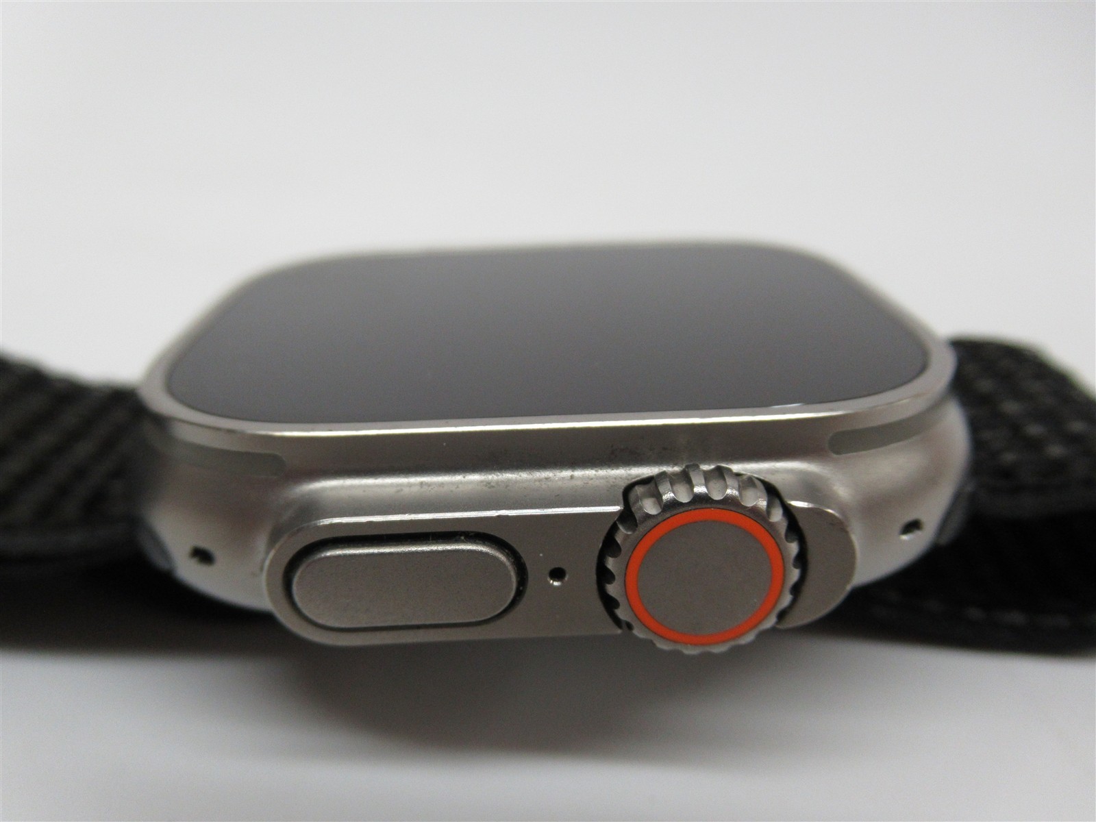 Apple Watch Ultra 49mm Titanium & Ceramic GPS/LTE GP3138026