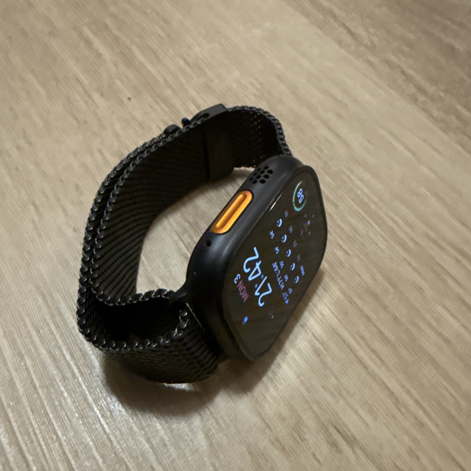 Apple Watch Ultra 2 (GPS + LTE) 49MM Black Titanium Case Black Milanese Loop
